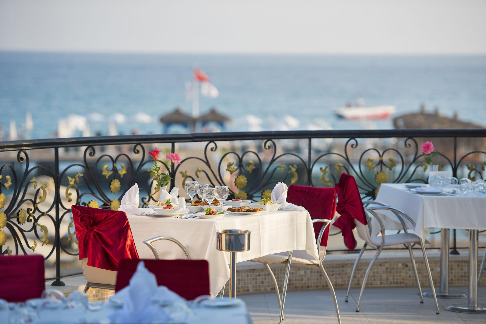 Restaurant Club Nena - All Inclusive