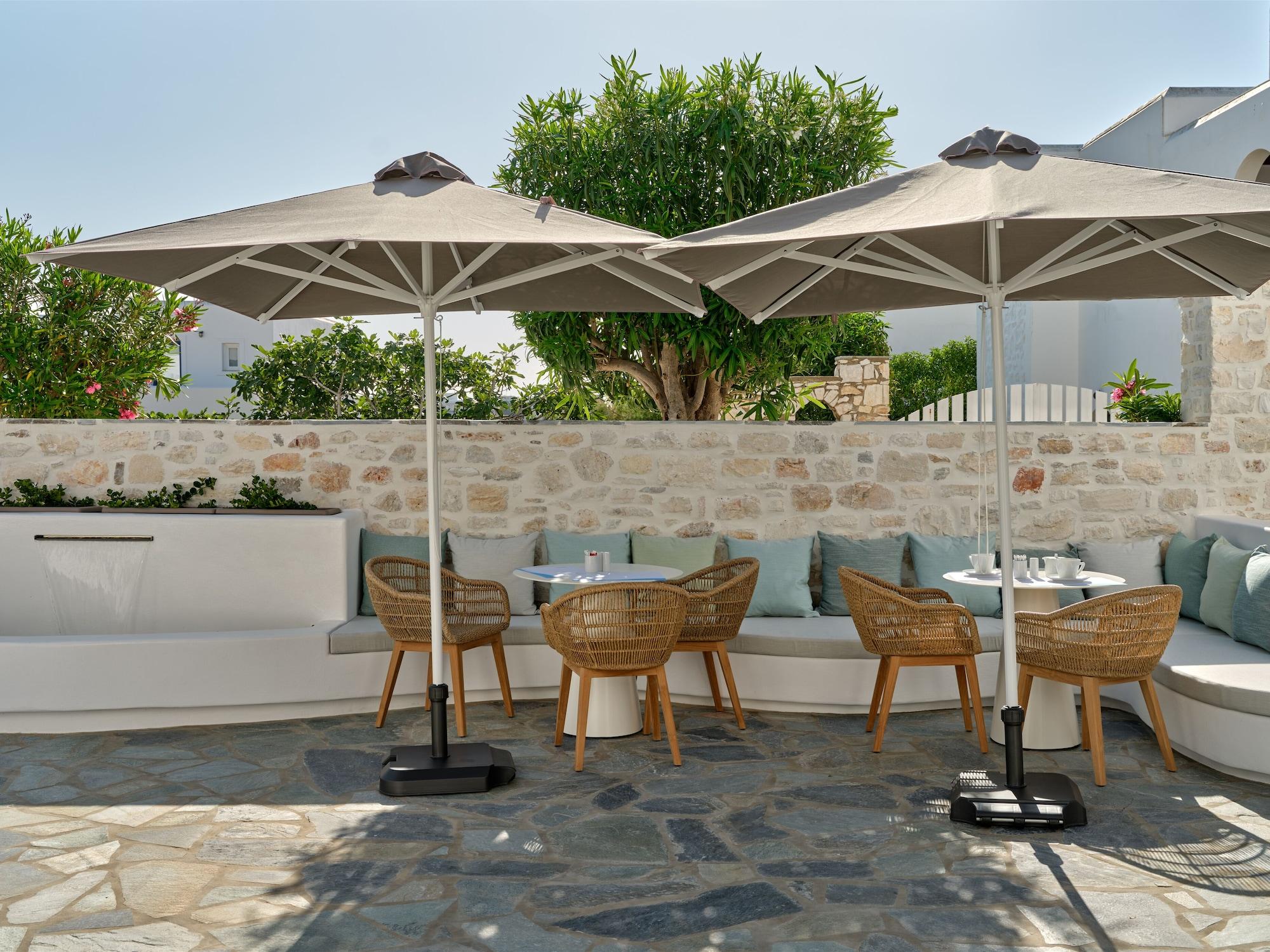 Vista Exterior Kandiani Bleu Ciel