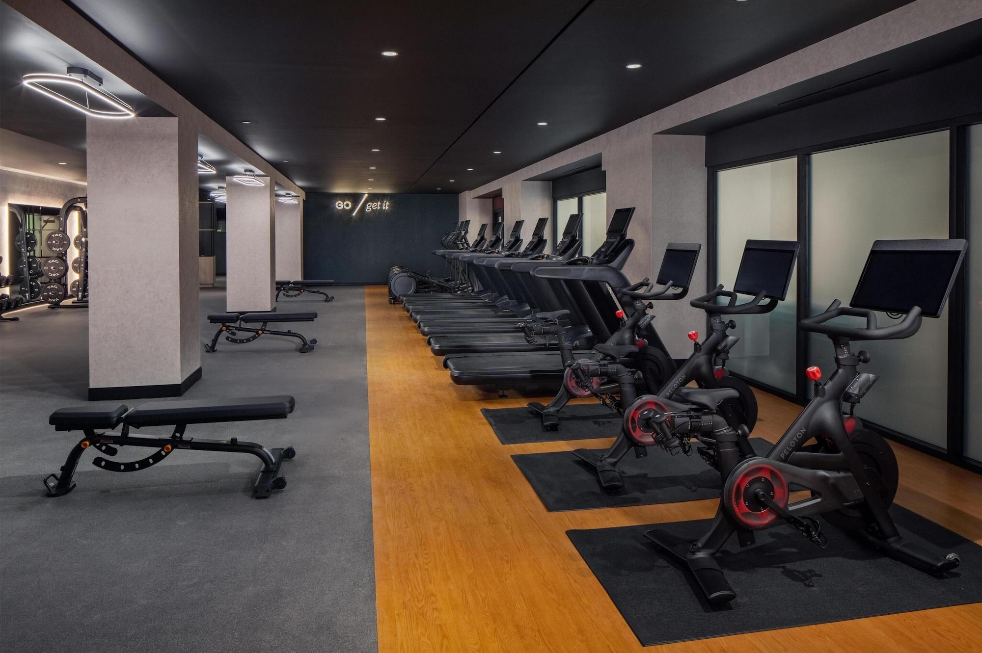 Gimnasio Tempo By Hilton Washington Dc Downtown