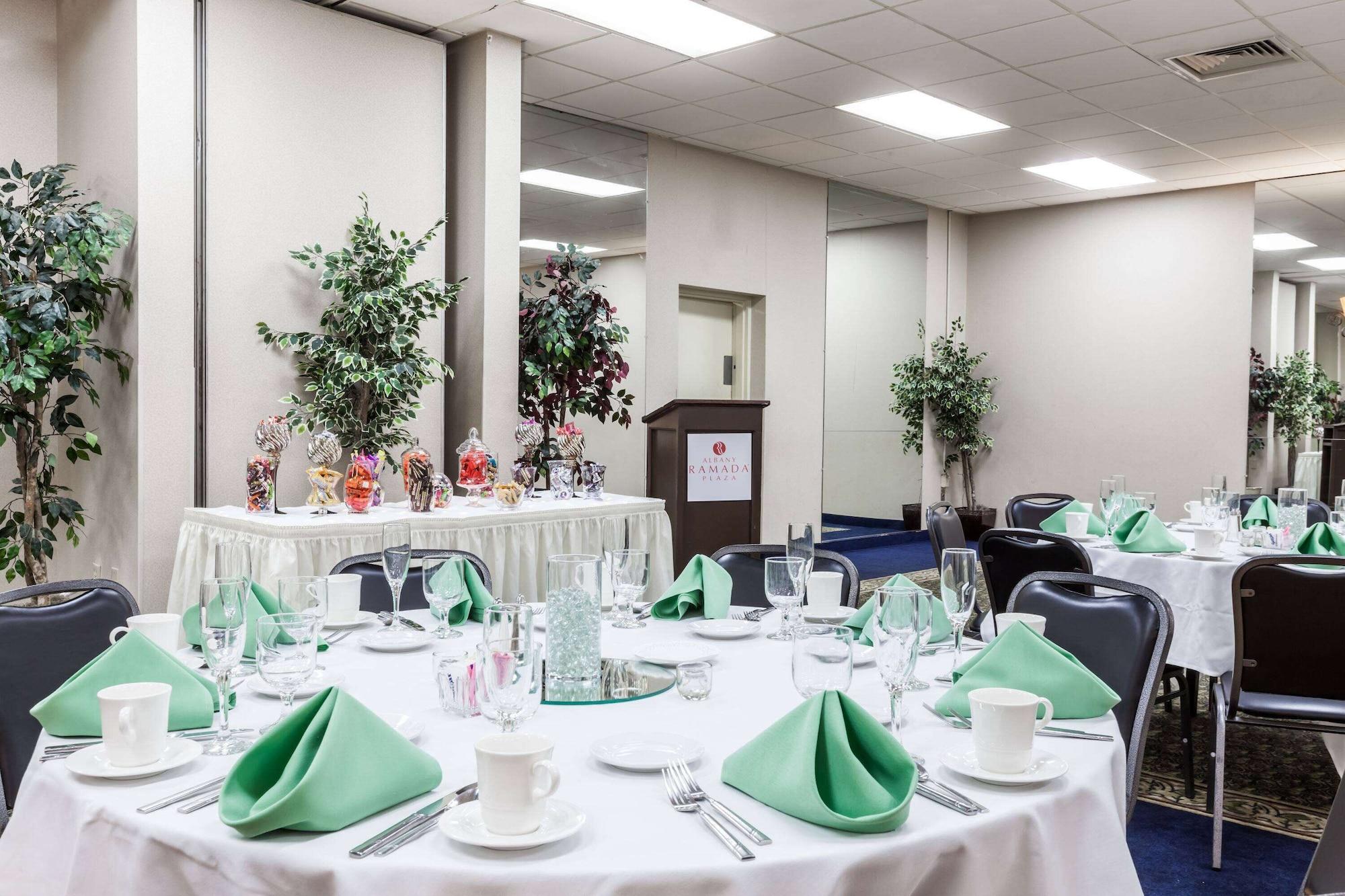 Sala de Reuniones Ramada Plaza by Wyndham Albany