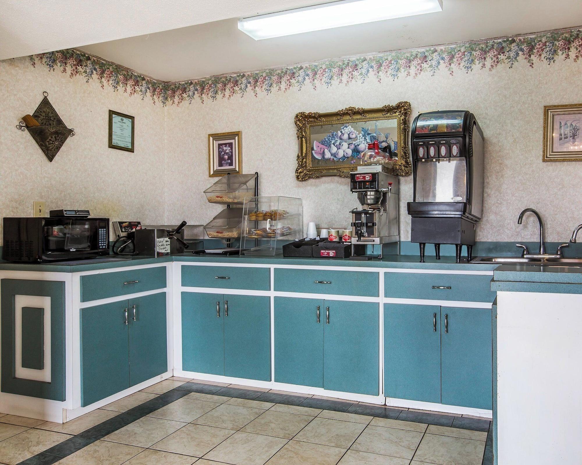 Restaurant Key West Inn - Montgomery South