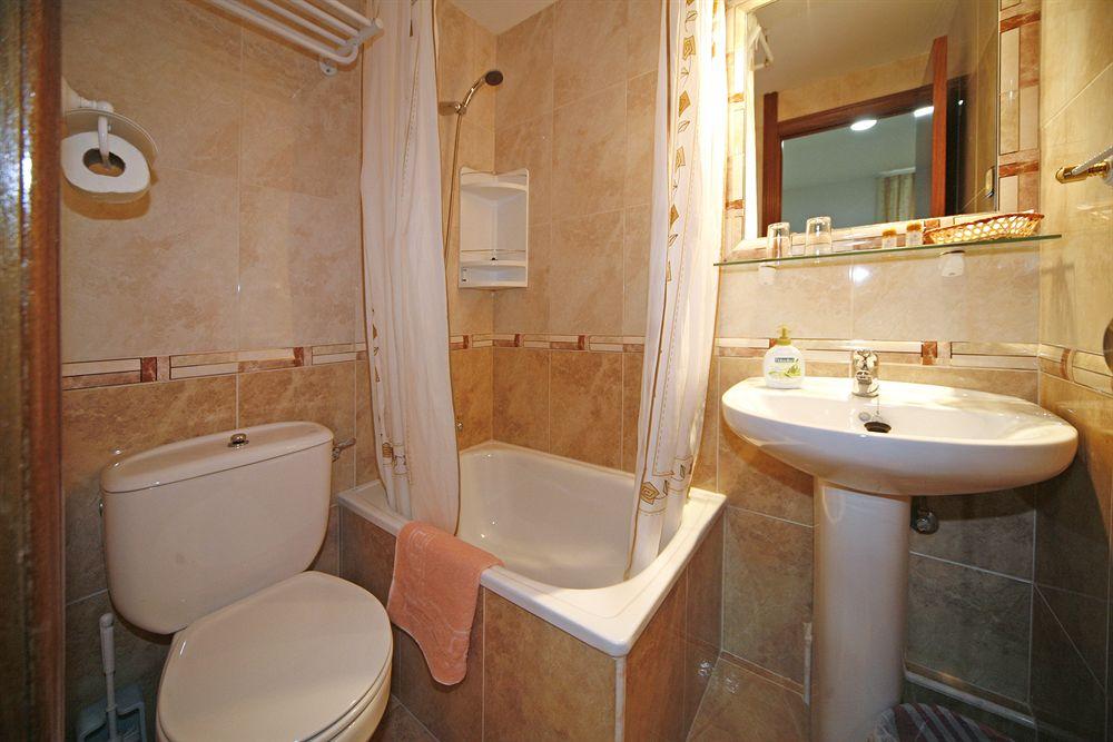 Equipamiento de Habitación Hostal San Antonio