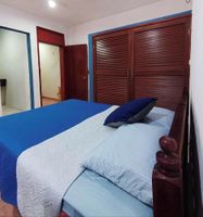 Alquiler Vacacional - Spacious 5-bedroom house in wonderful Valladolid with AC, WiFi