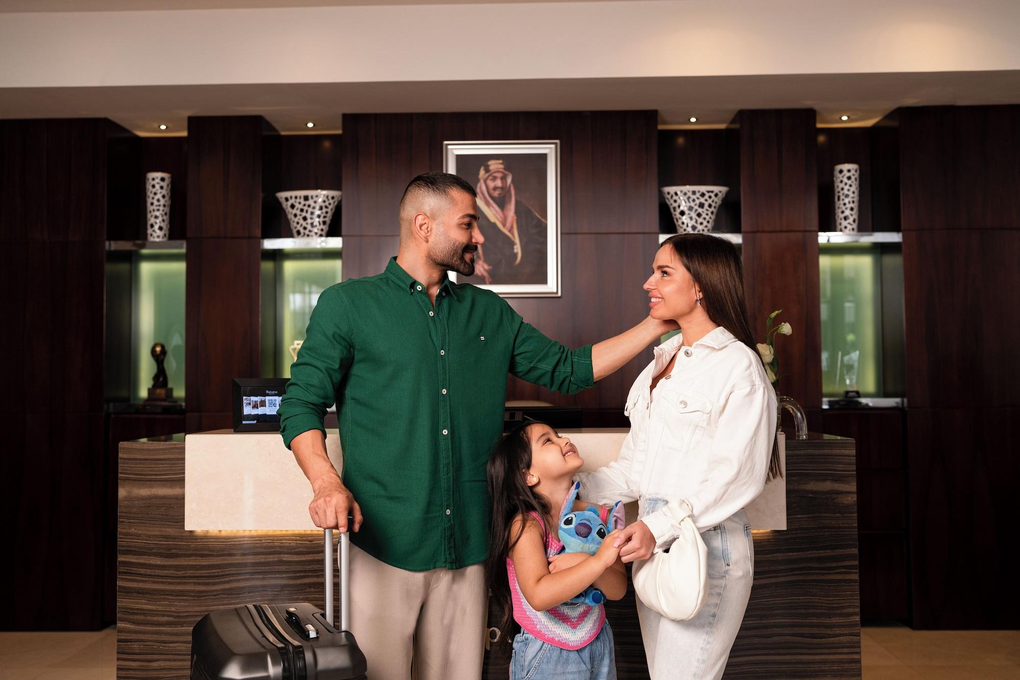 Vista Lobby Rosh Olaya Hotel