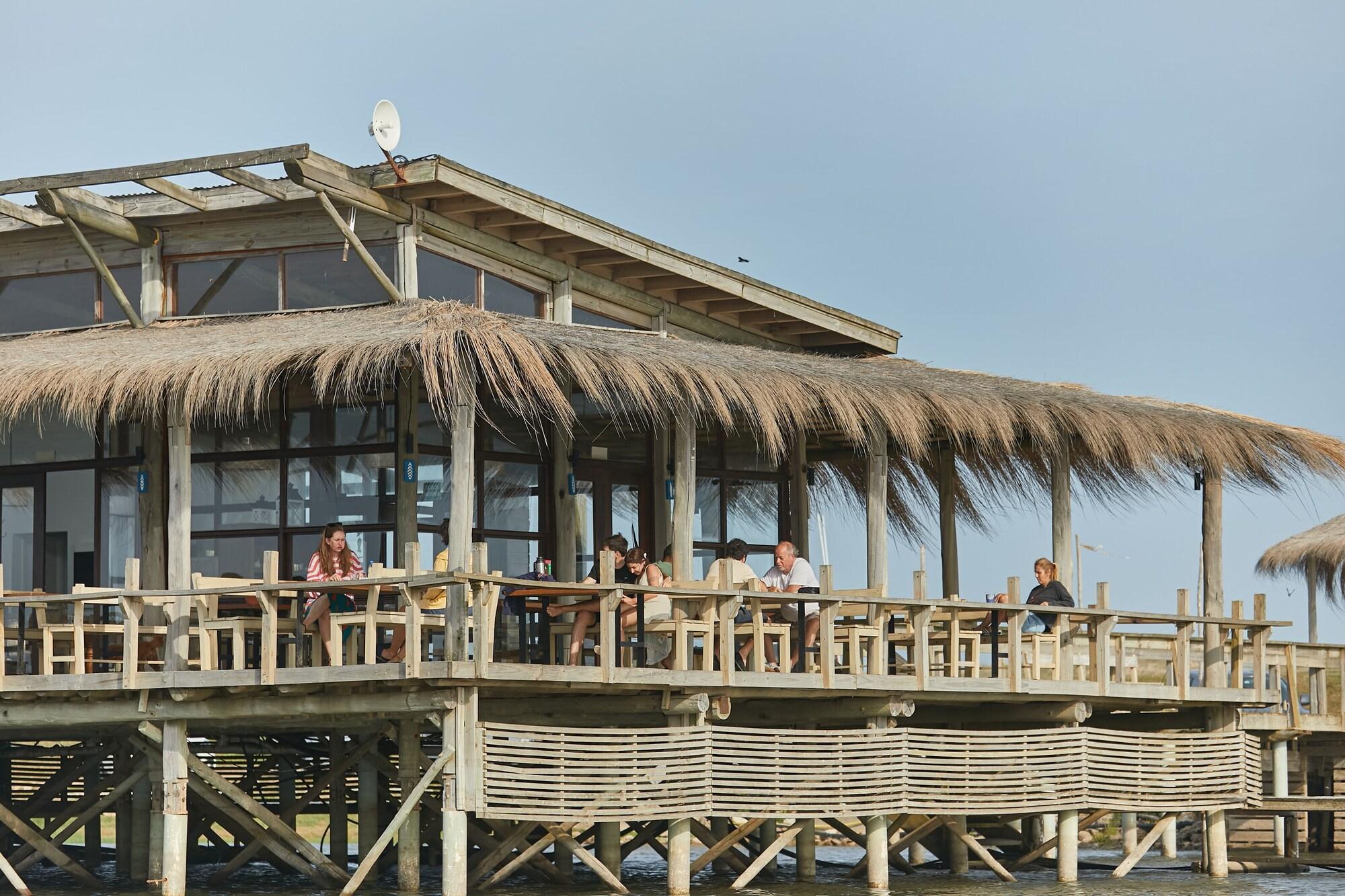 Restaurant Laguna Garzón LODGE