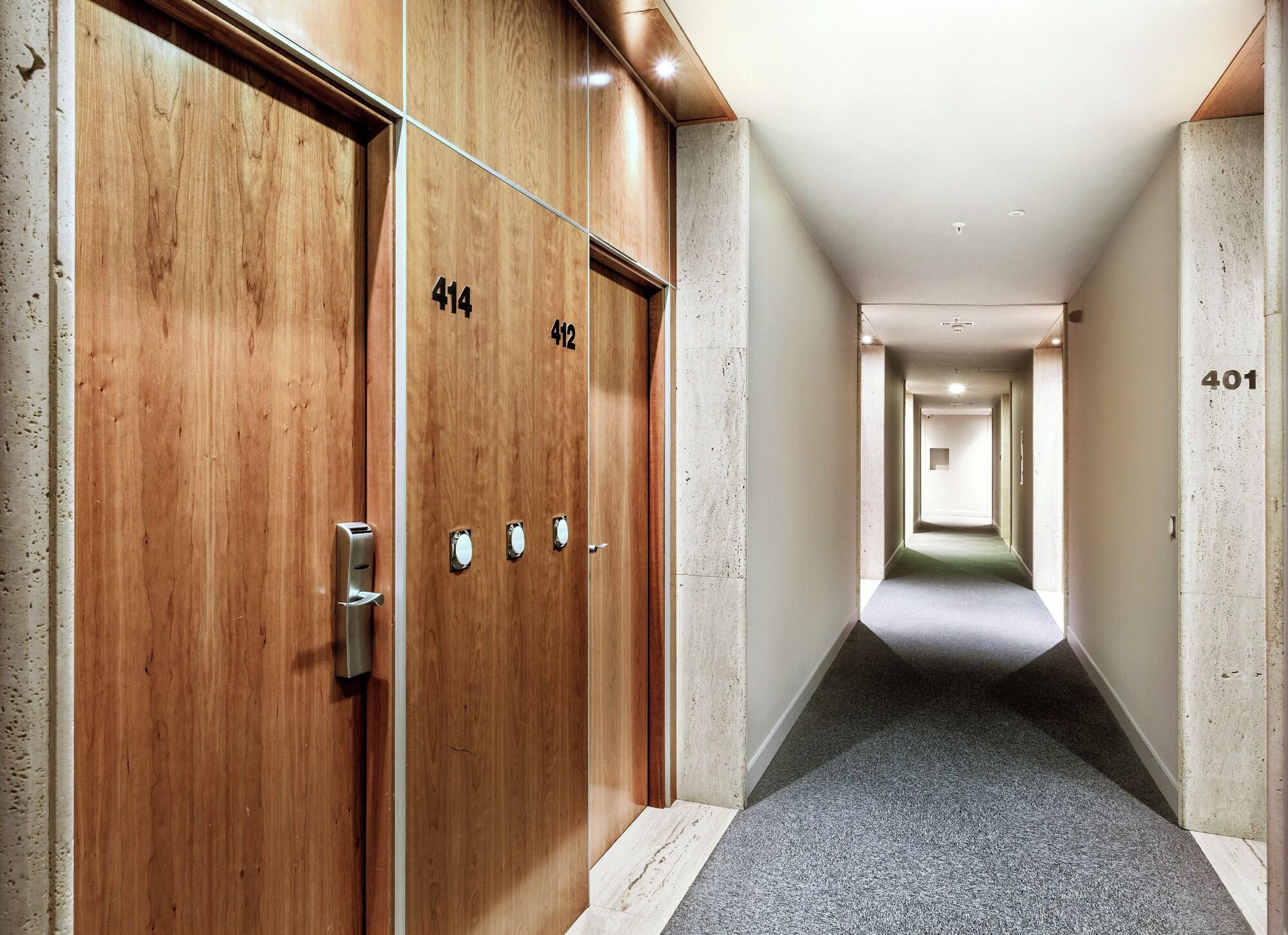 Varios B&B Hotel Madrid Aeropuerto T4