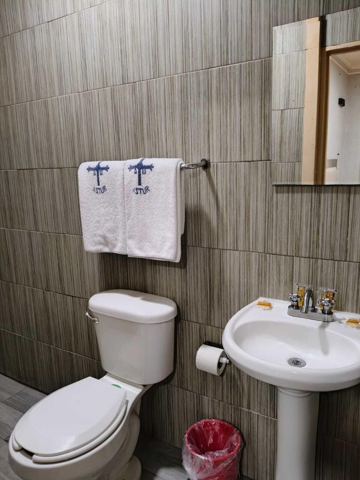 Equipamiento de Habitación Hotel Astur