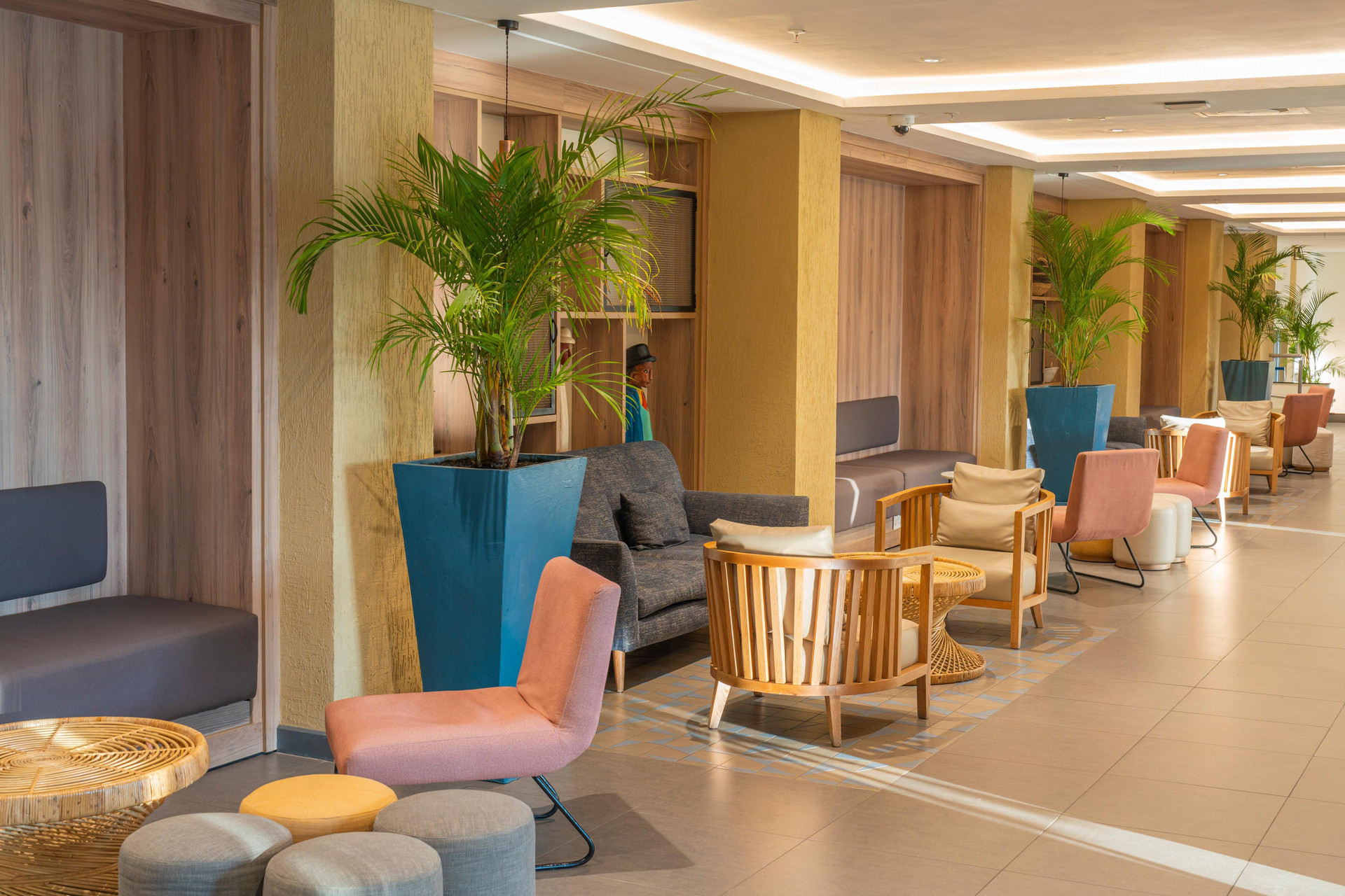Vista Lobby Holiday Inn Lusaka by IHG