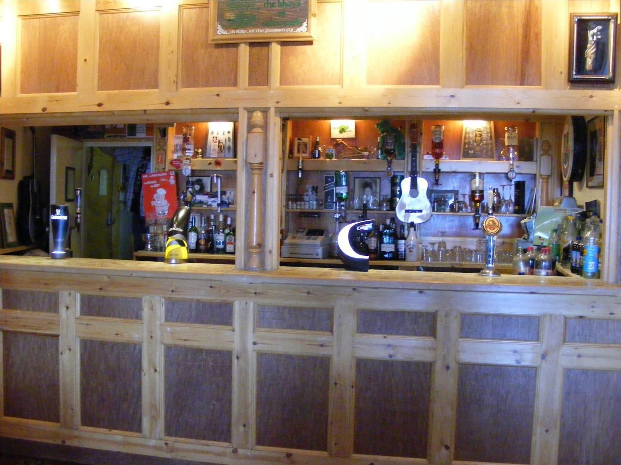 Bar/Salón Trevelyan