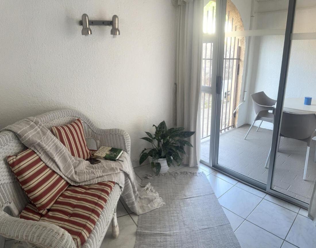 Comodidades del Alojamiento Room-busa House - Triple Room
