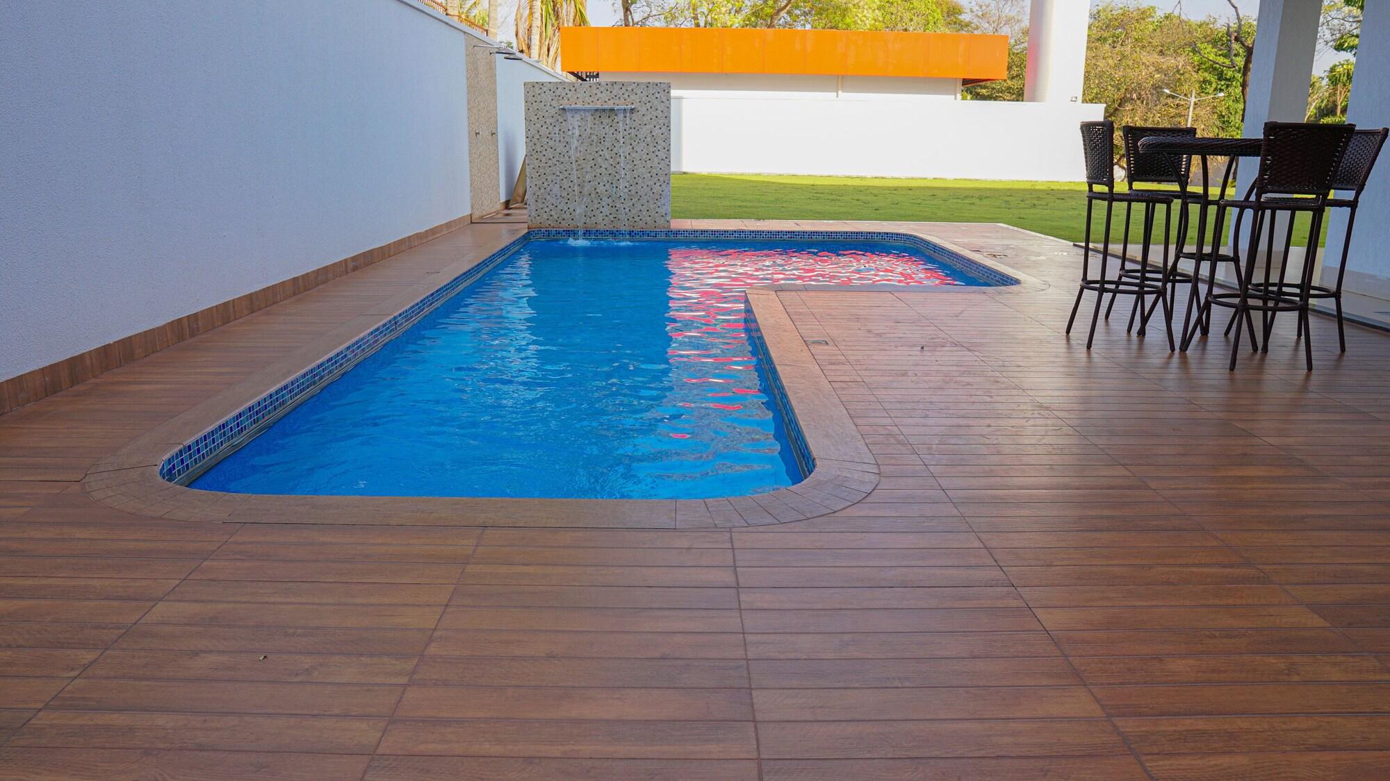 Vista Piscina Oiti Hotel