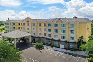 Alojamiento - Comfort Suites Near Universal Orlando Resort