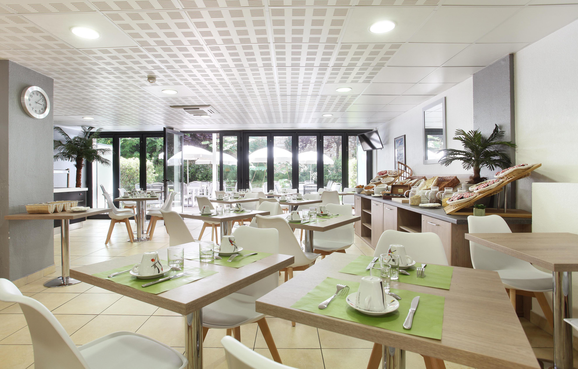 Restaurant Appart Hotel Odalys City Beausoleil Les Hauts de la Principauté