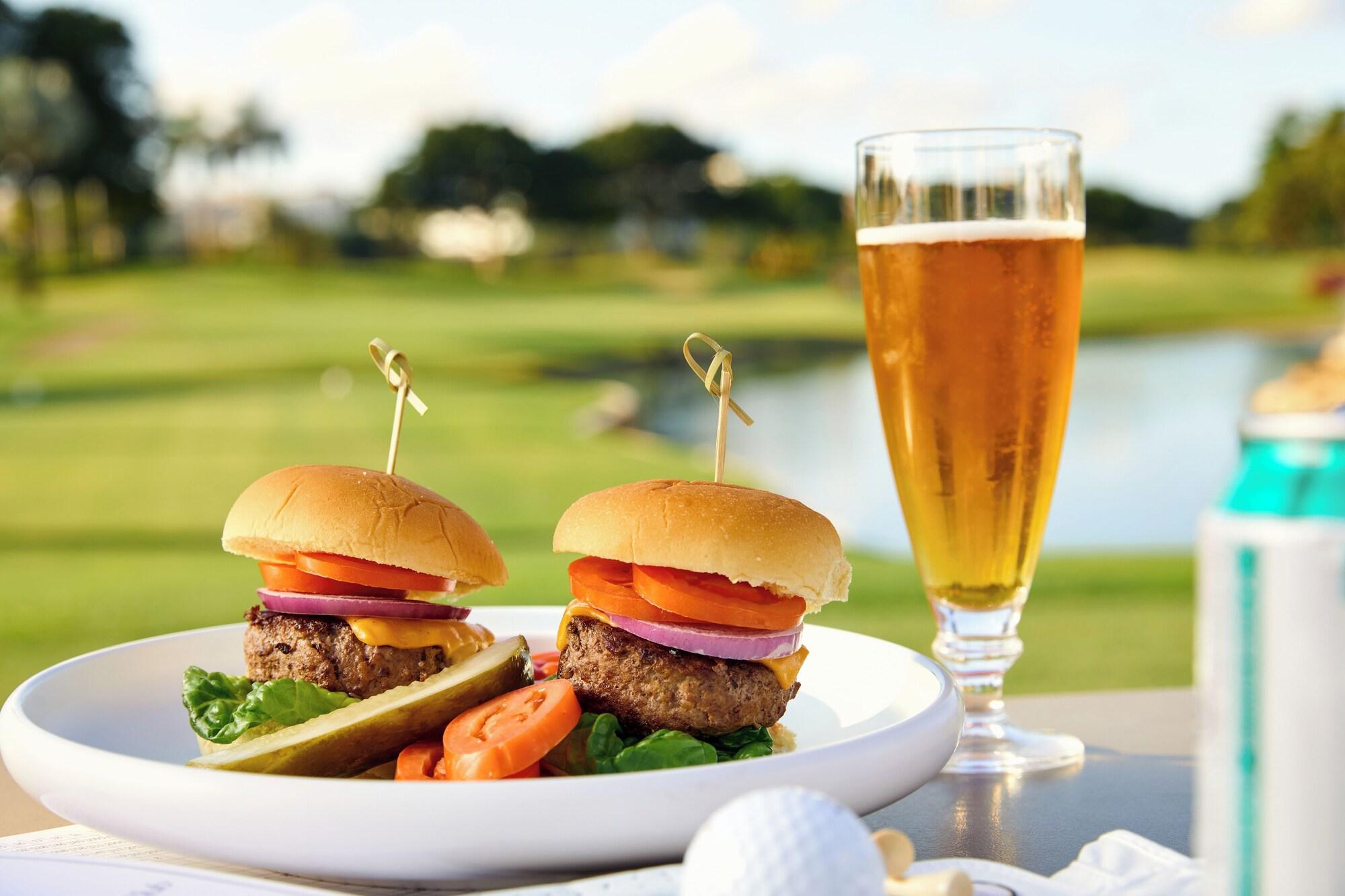 Restaurant Bungalows at The Boca Raton