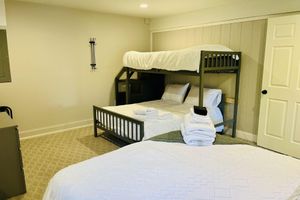 Alquiler Vacacional - Family friendly house close to college campuses, hiking, Massanutten, and more.