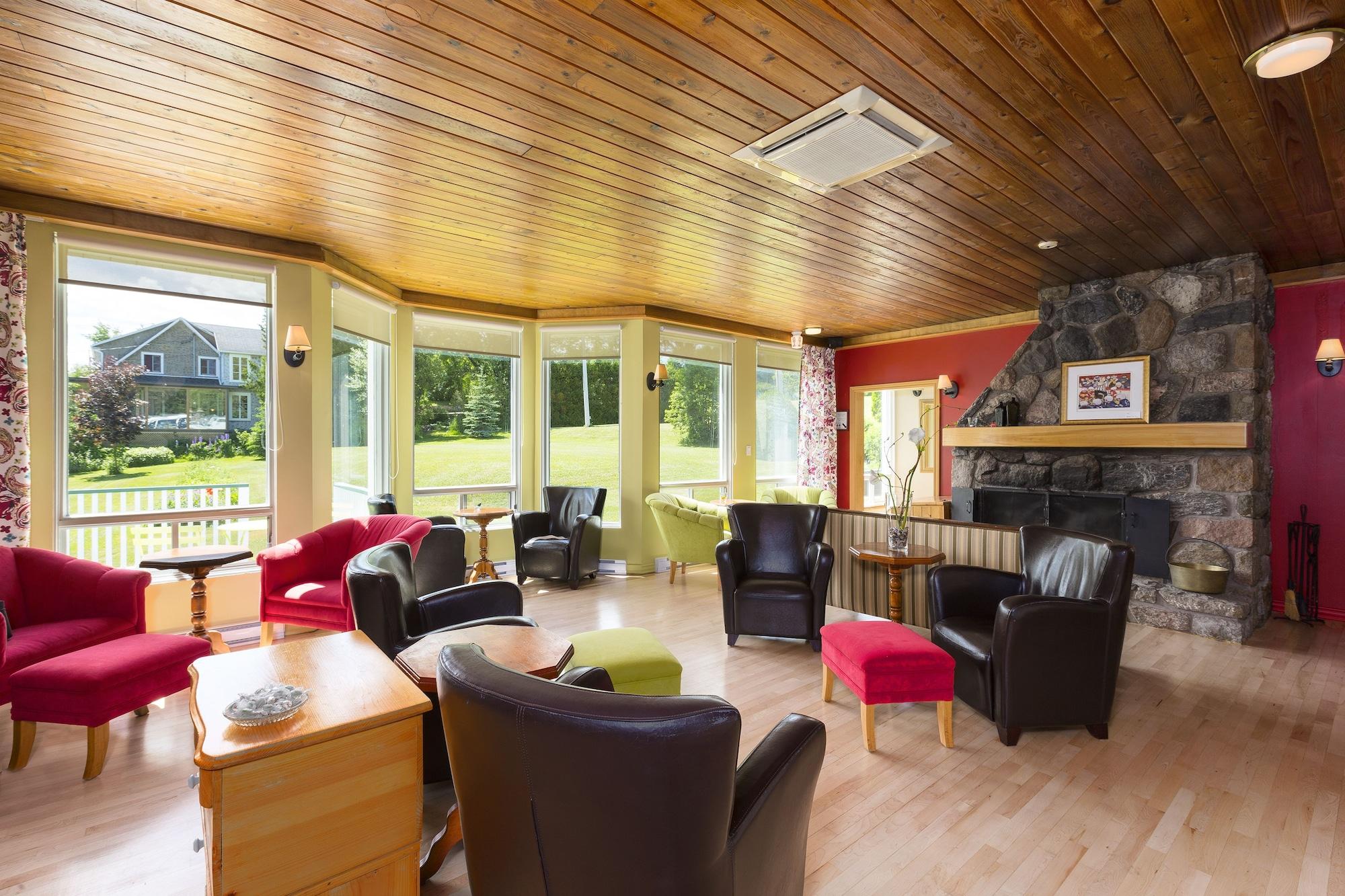 Vista Lobby Auberge des Nuages