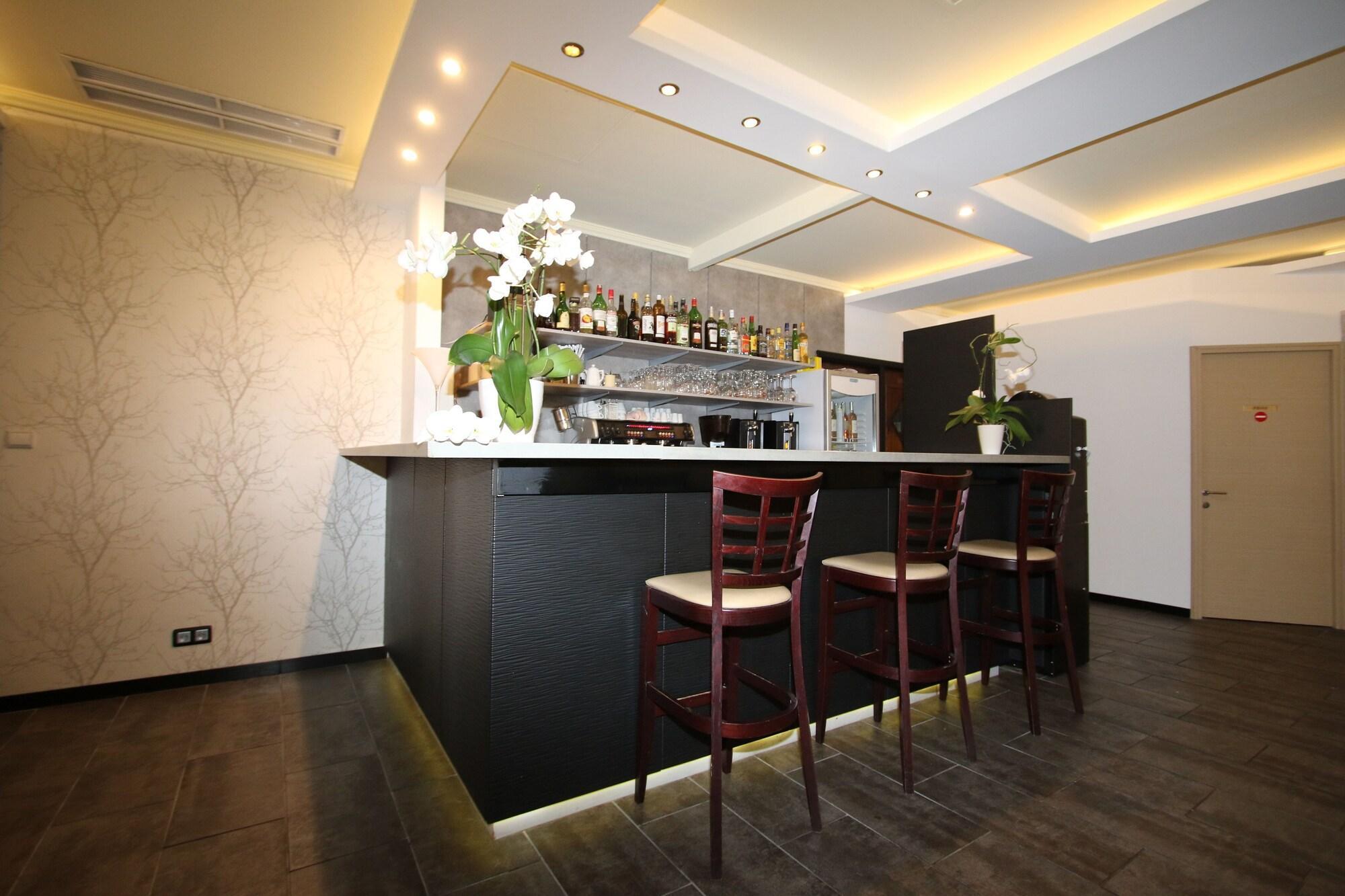 Bar/Salón Napoléon