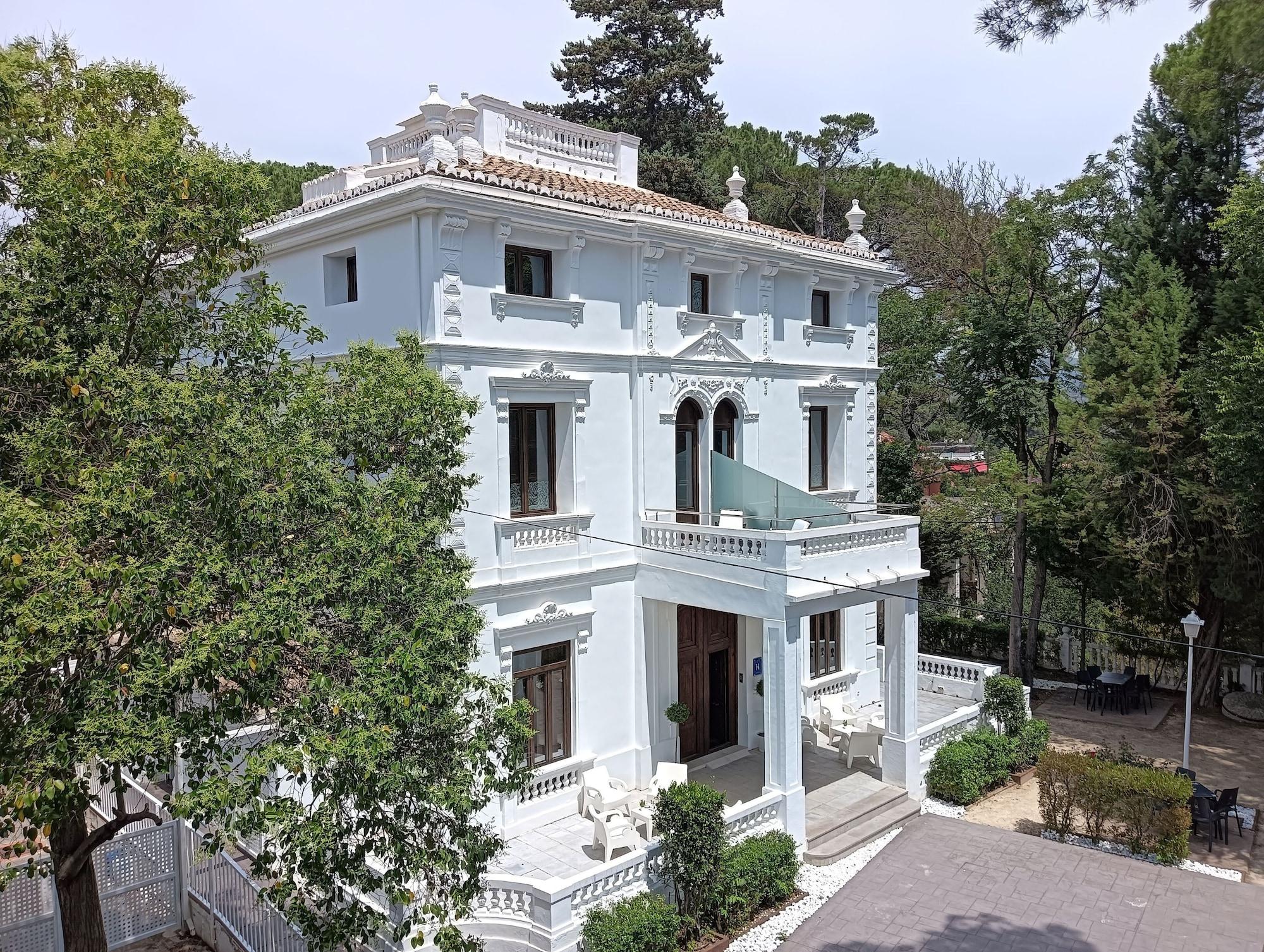 Varios 1893 Hotel Boutique