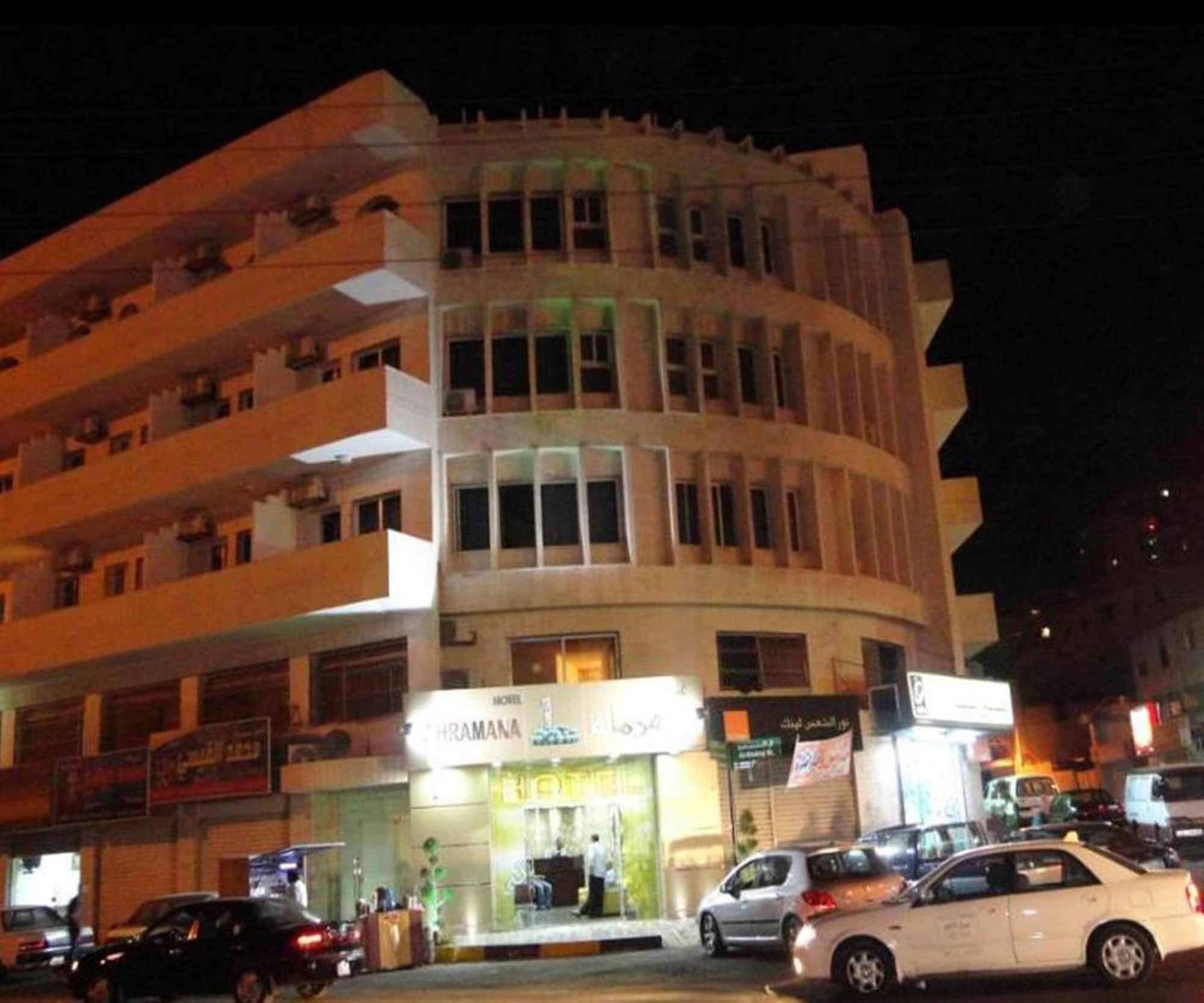 Vista Exterior Kahramana Hotel