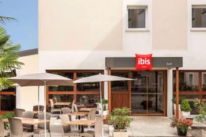 Alojamiento - ibis Auch