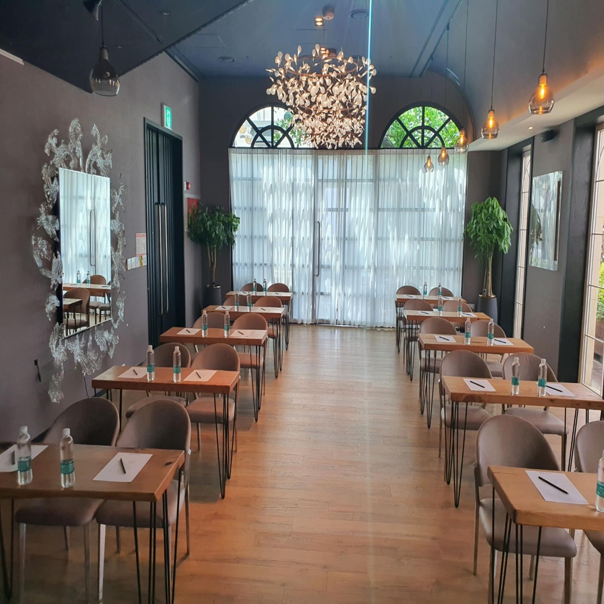 Salón de Baile Hotel Leo