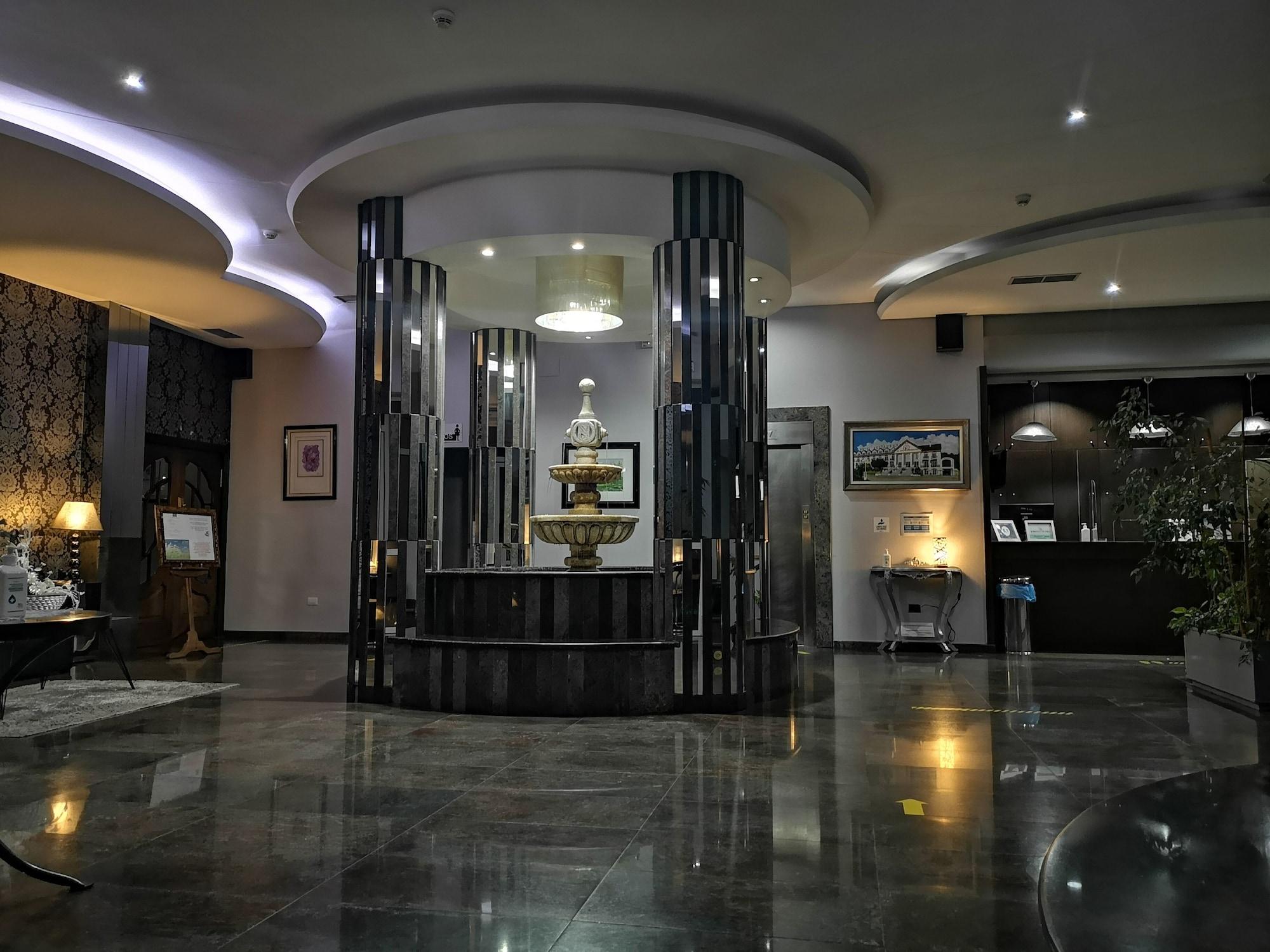 Vista Lobby Hotel O Val Do Naseiro