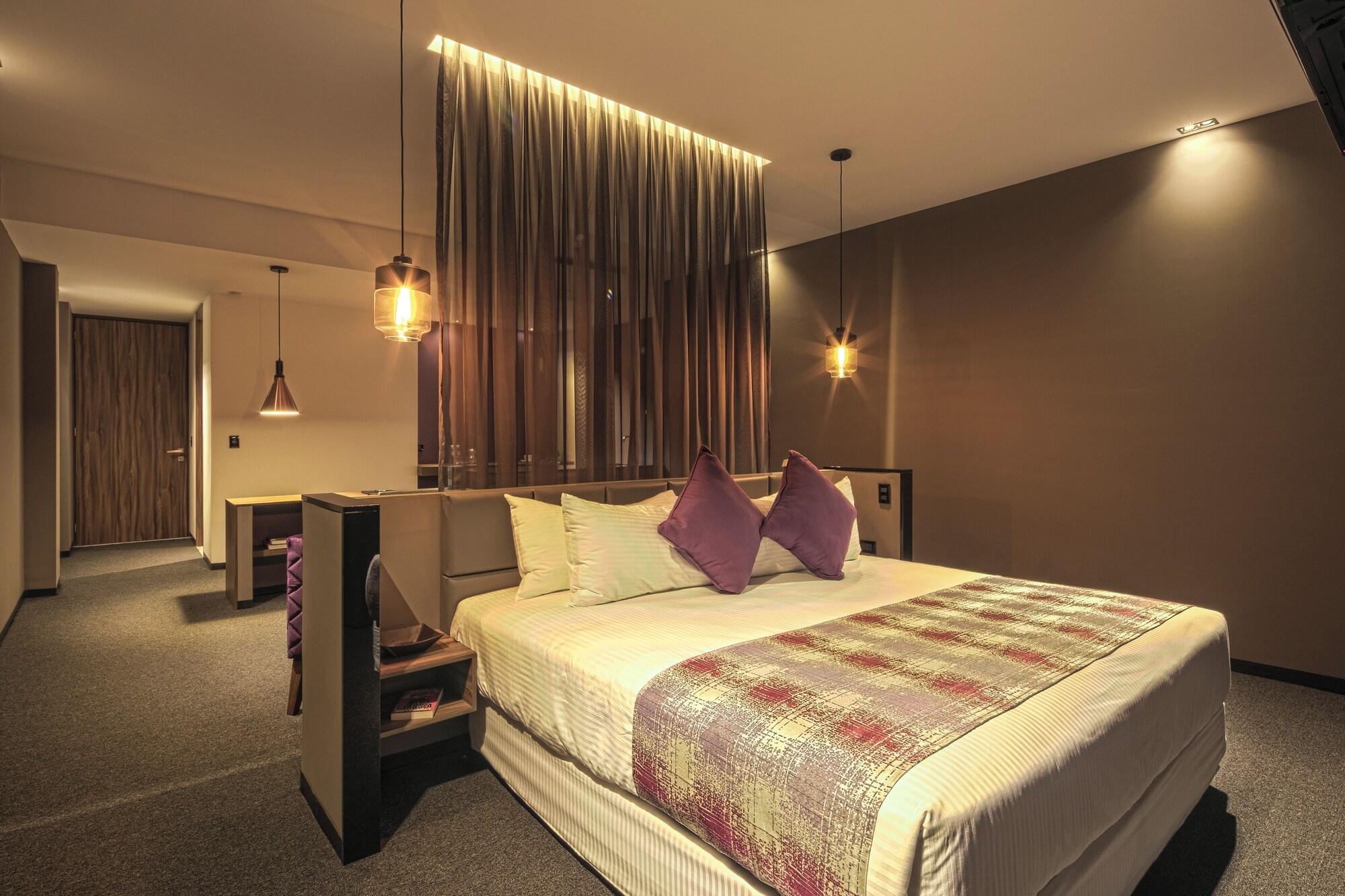 Varios Kharma Suites