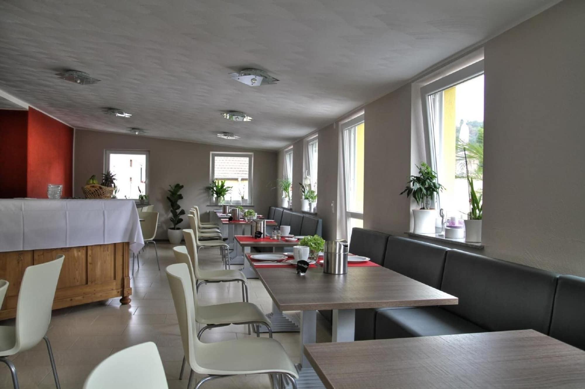 Restaurant Apado-Hotel garni