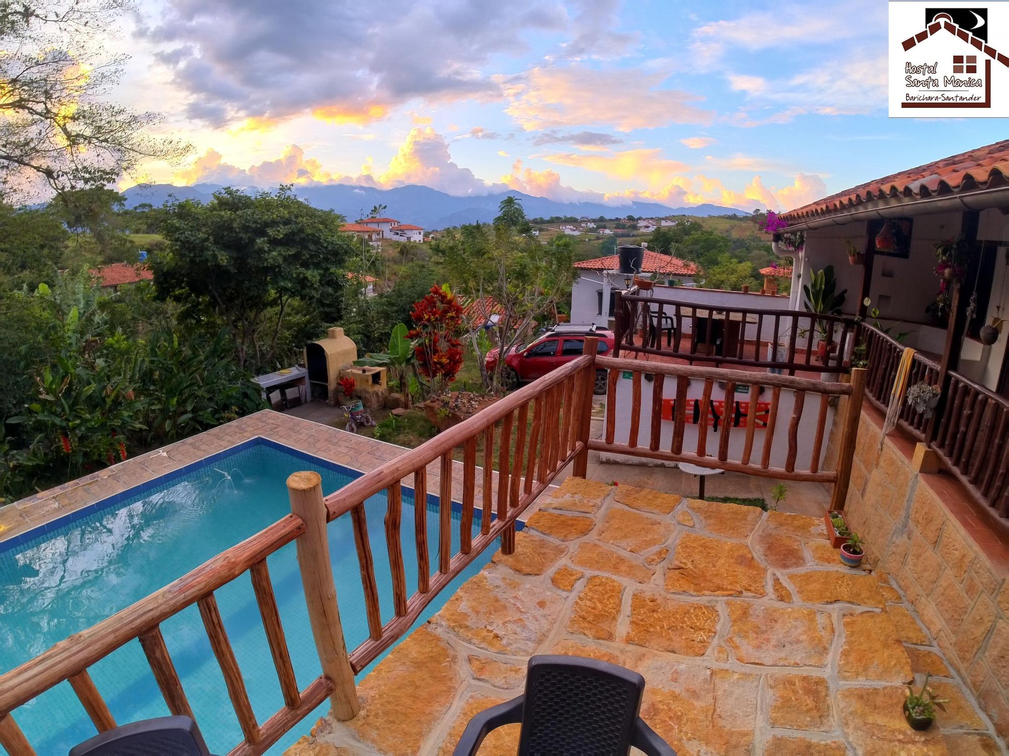 Varios Hostal Santa Mónica