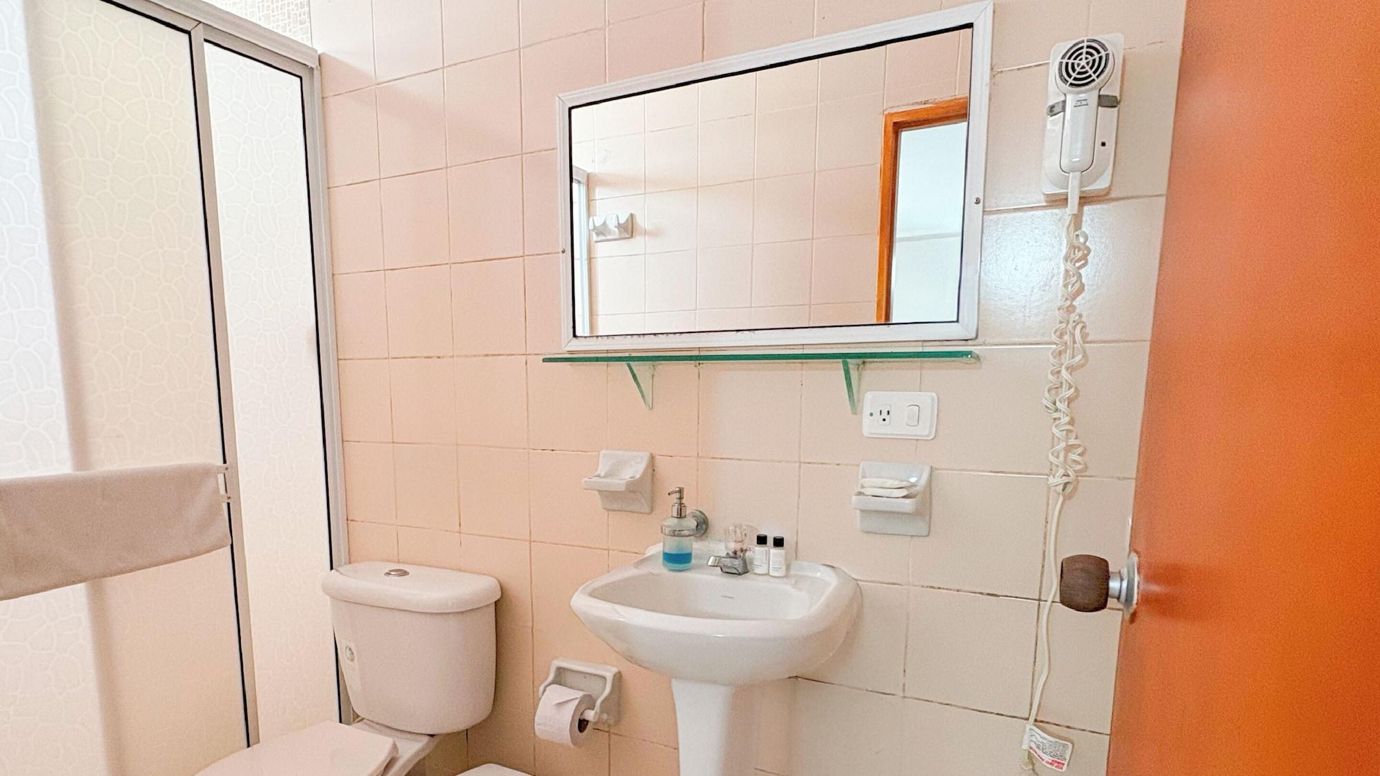 Equipamiento de Habitación Hotel Portobelo beach