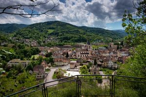Alojamiento - Hotel Deybach