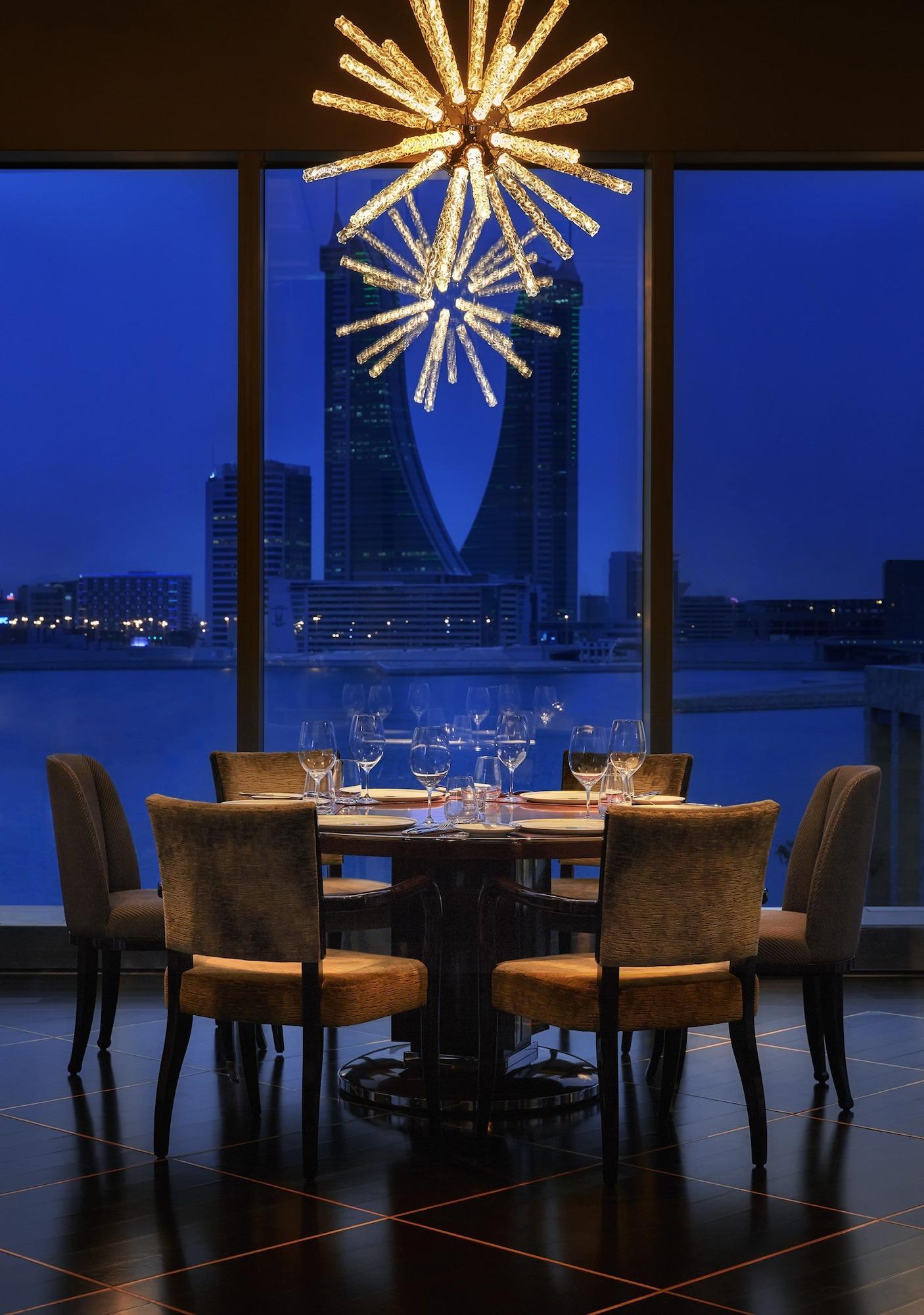 Restaurant Four Seasons Hotel Bahrain Bay
