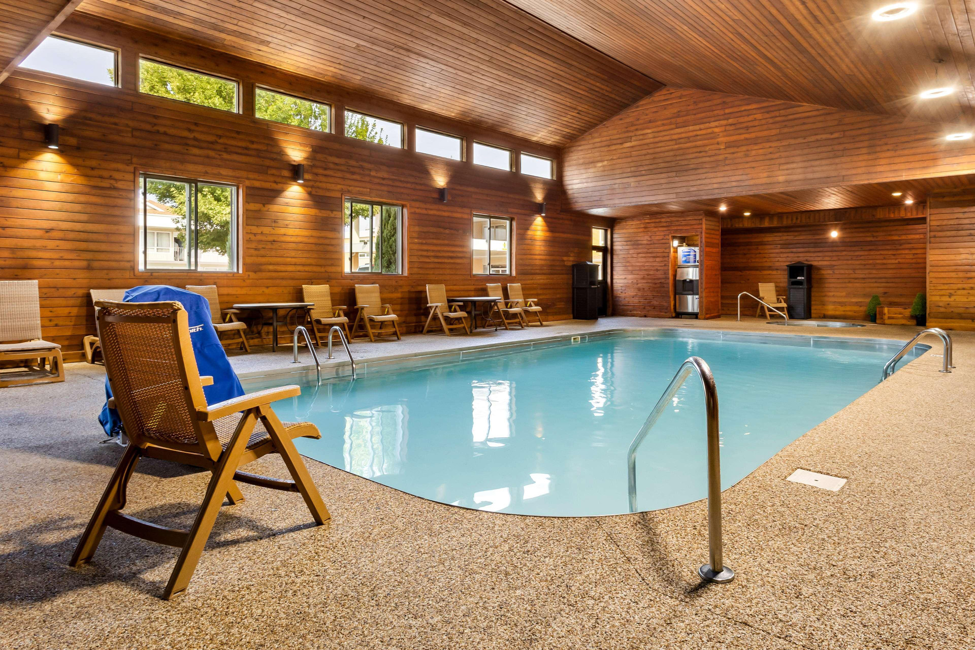 Vista Piscina Best Western Lee's Motor Inn
