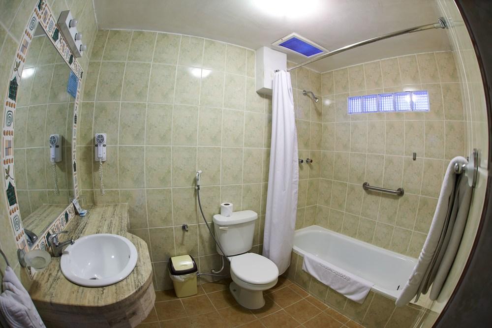 Baño Hotel Los Ceibos