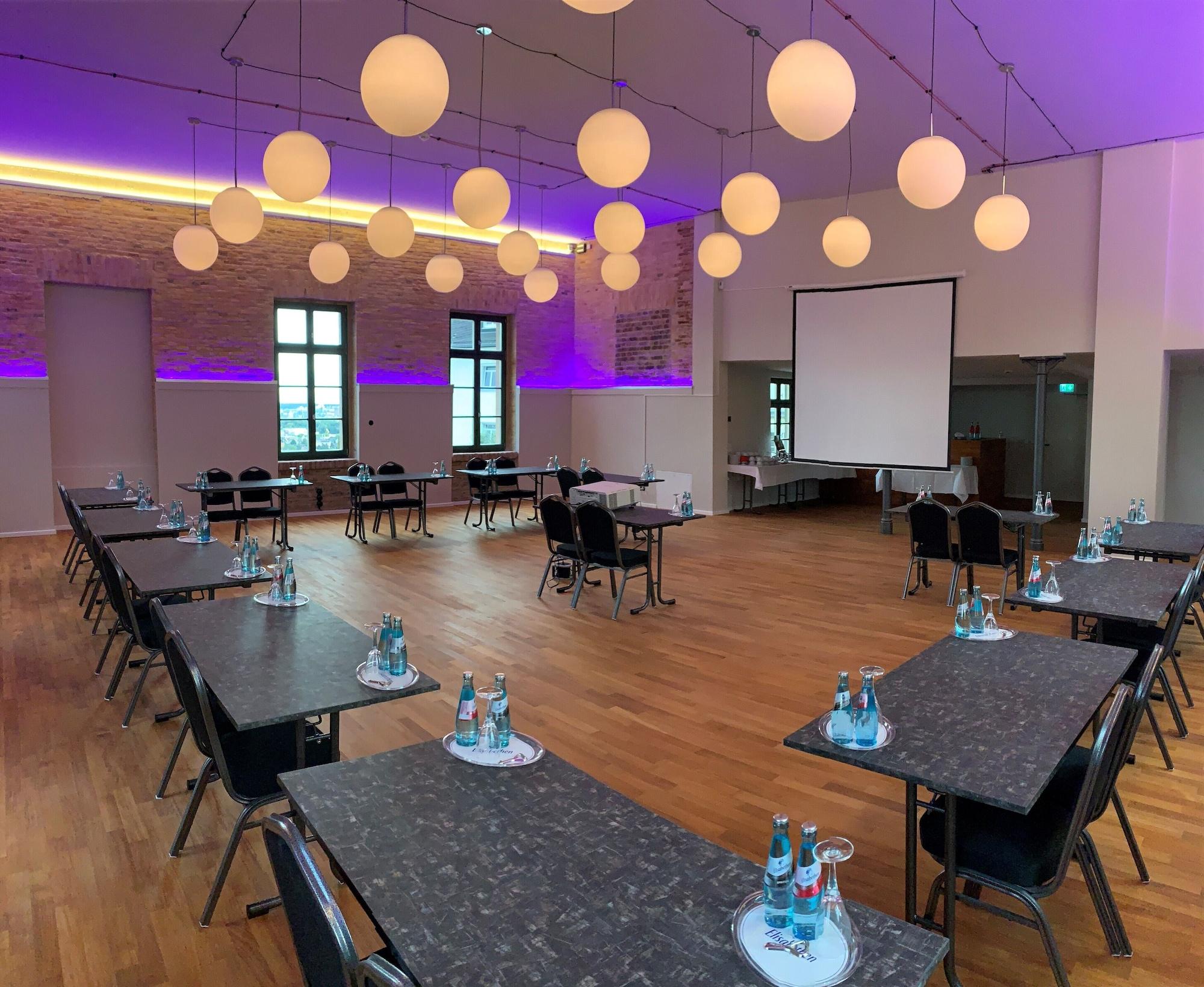 Sala de Reuniones Hotel Schöne Aussicht