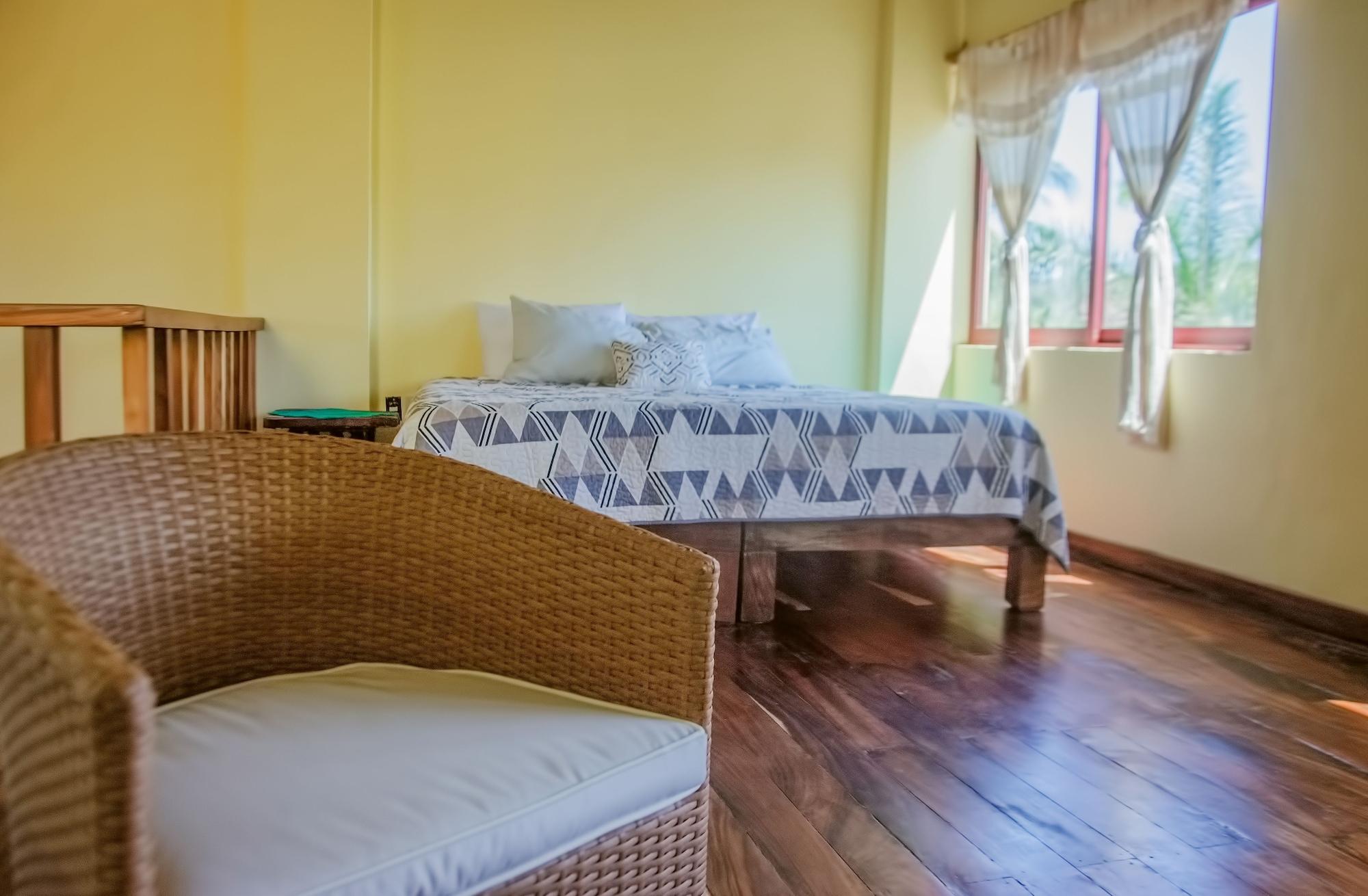 Equipamiento de Habitación Verde Luna