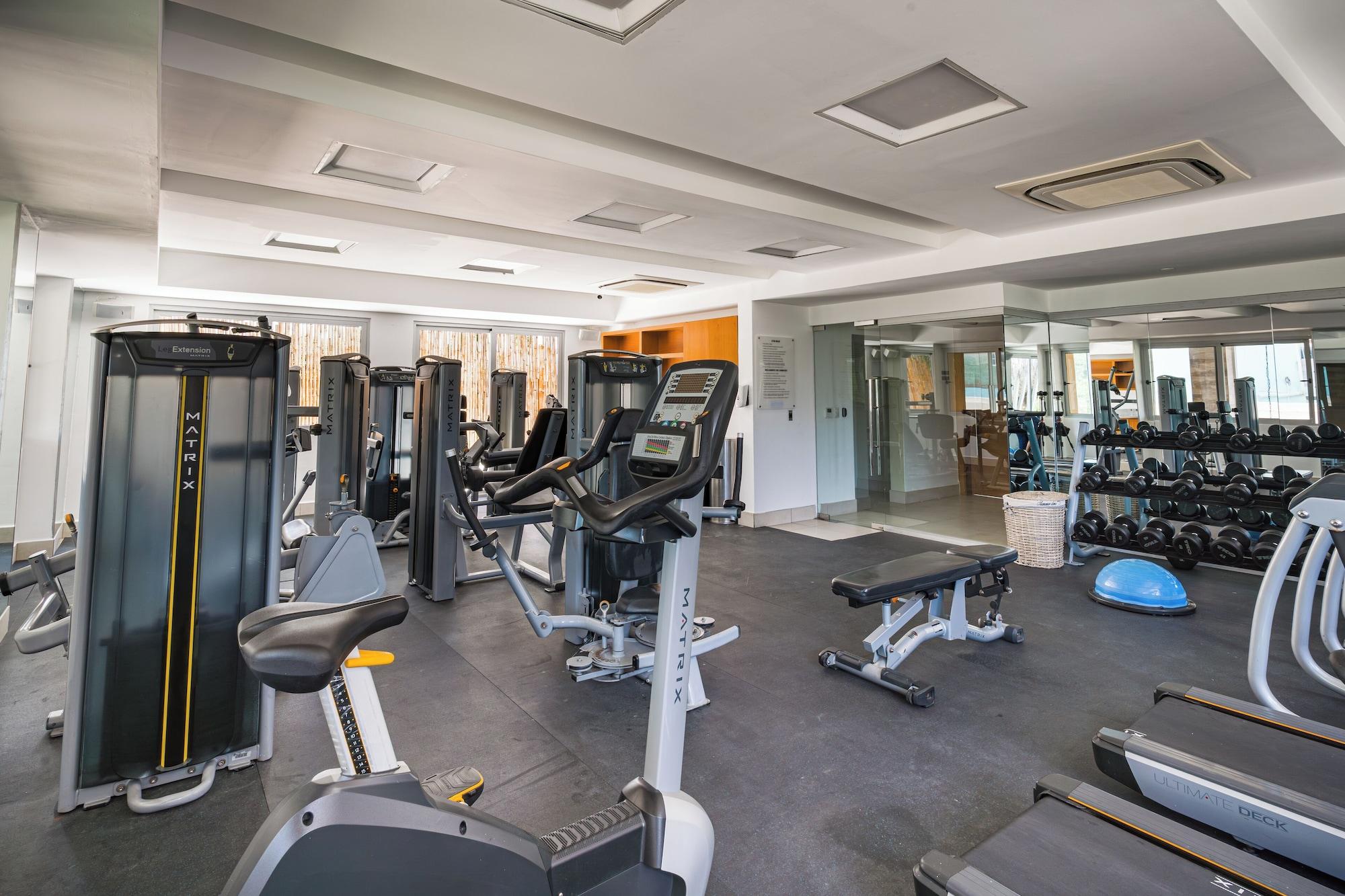 Gimnasio Bakour Punta Cana Suites