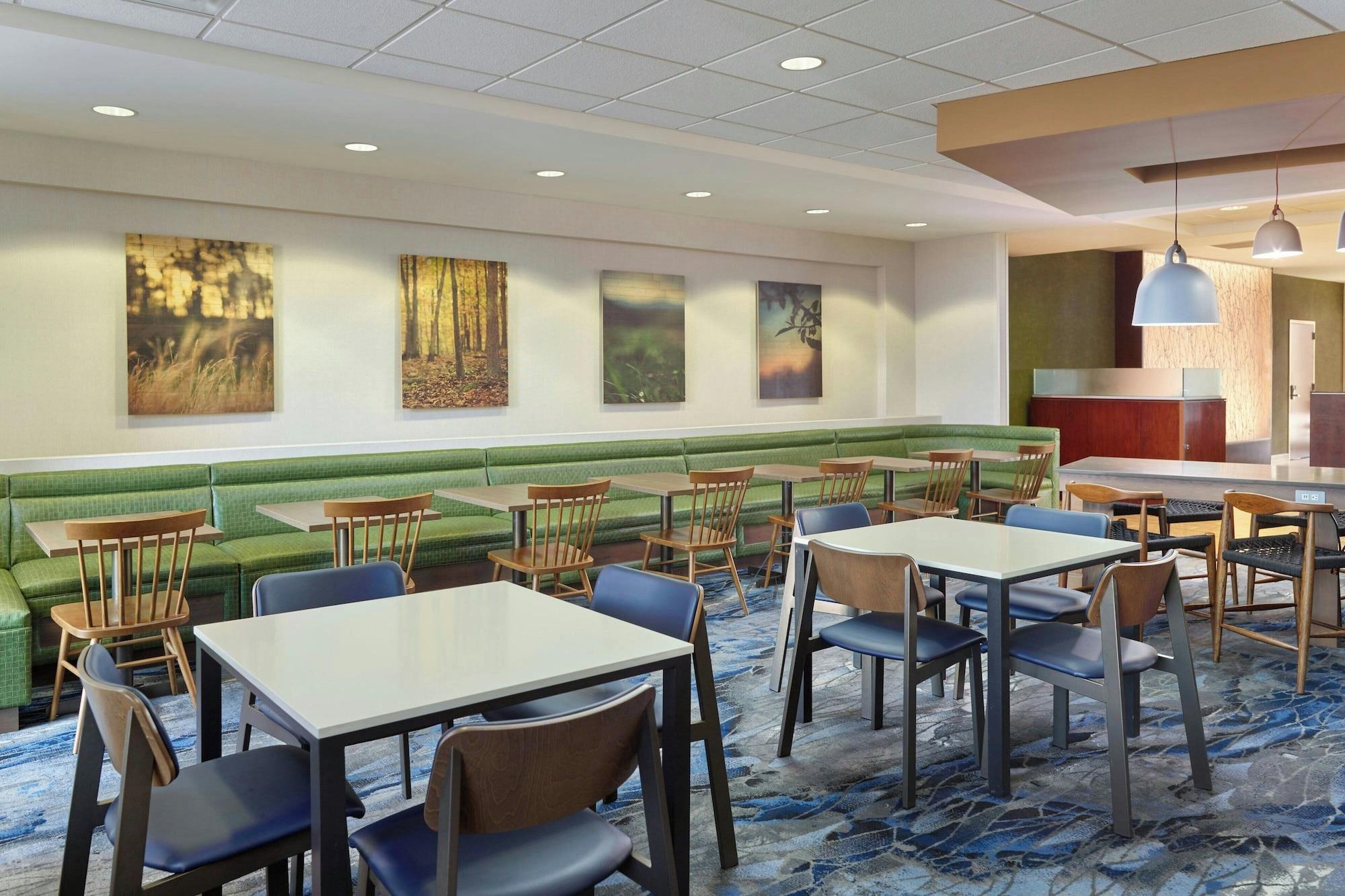 Restaurant Fairfield Inn & Suites by Marriott Jackson