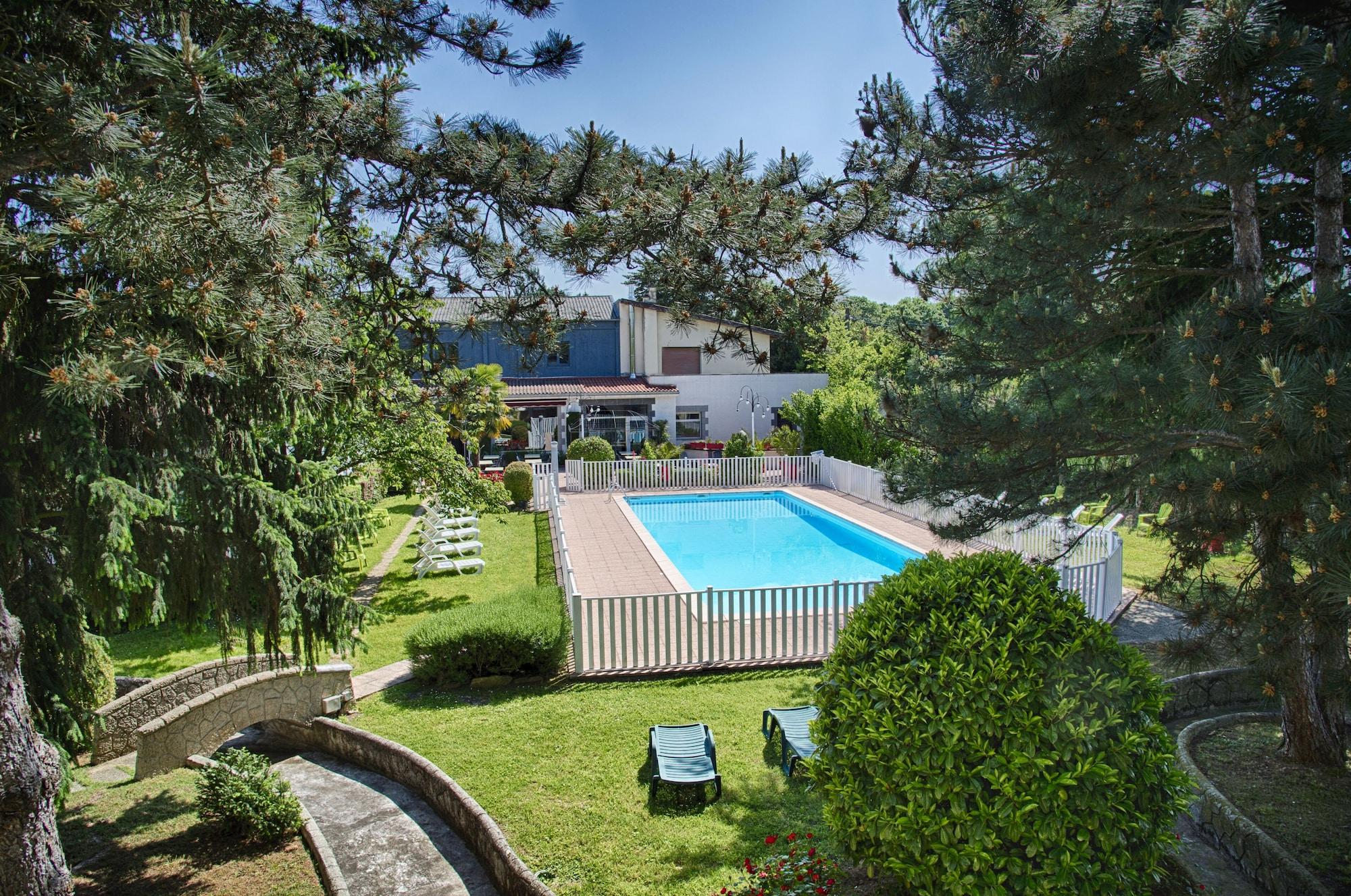 Vista Exterior Relais 500 de Vienne
