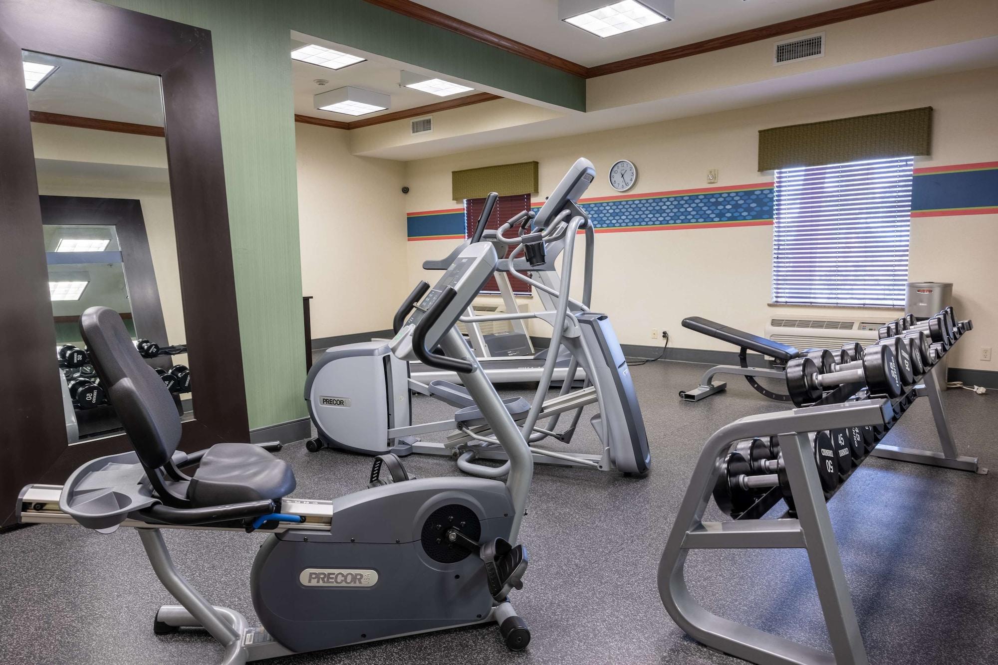 Gimnasio Hampton Inn Alice