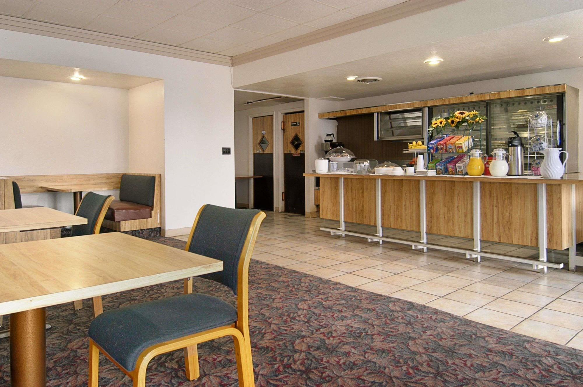 Comodidades del Alojamiento Rodeway Inn