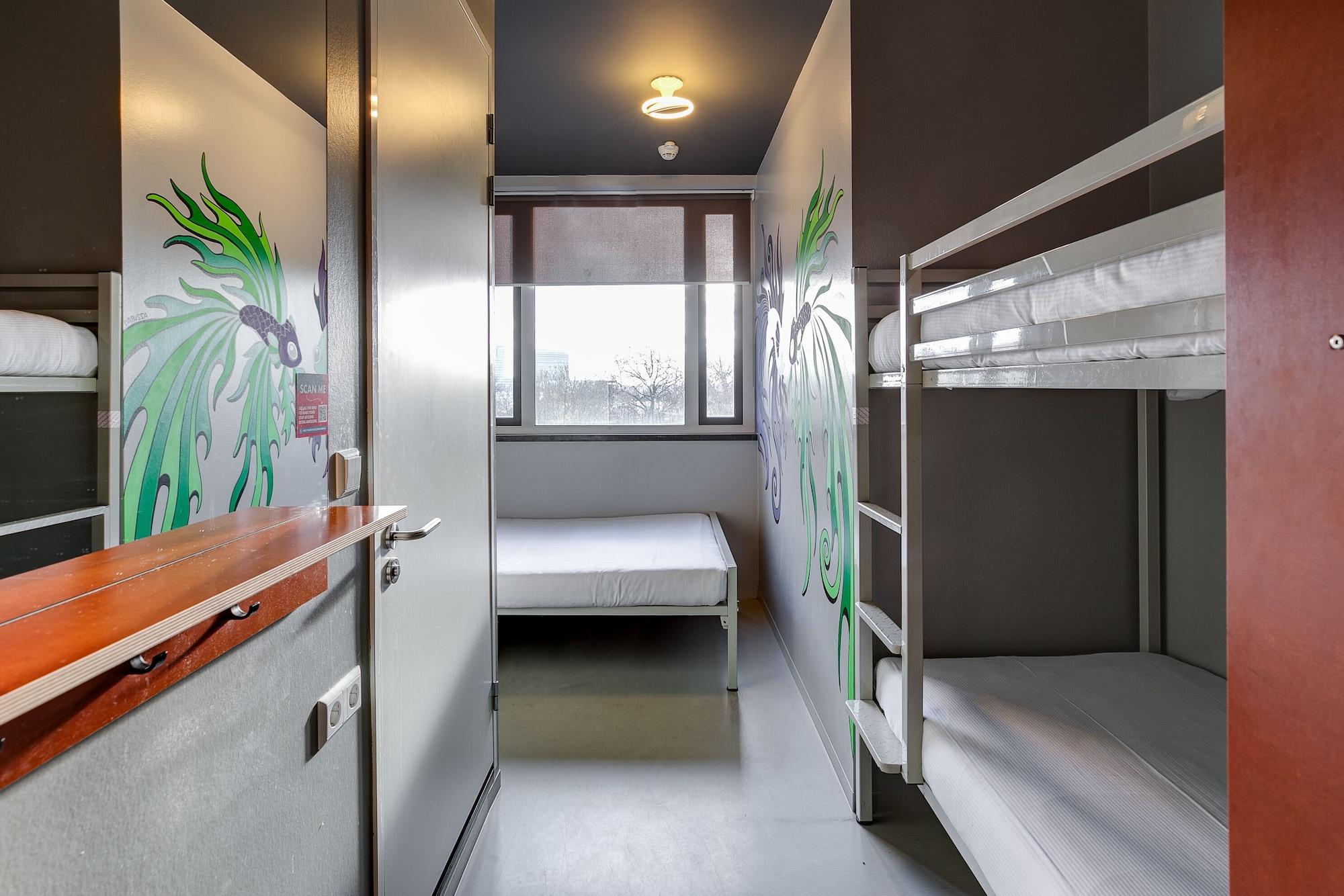 Habitación ClinkNOORD - Hostel