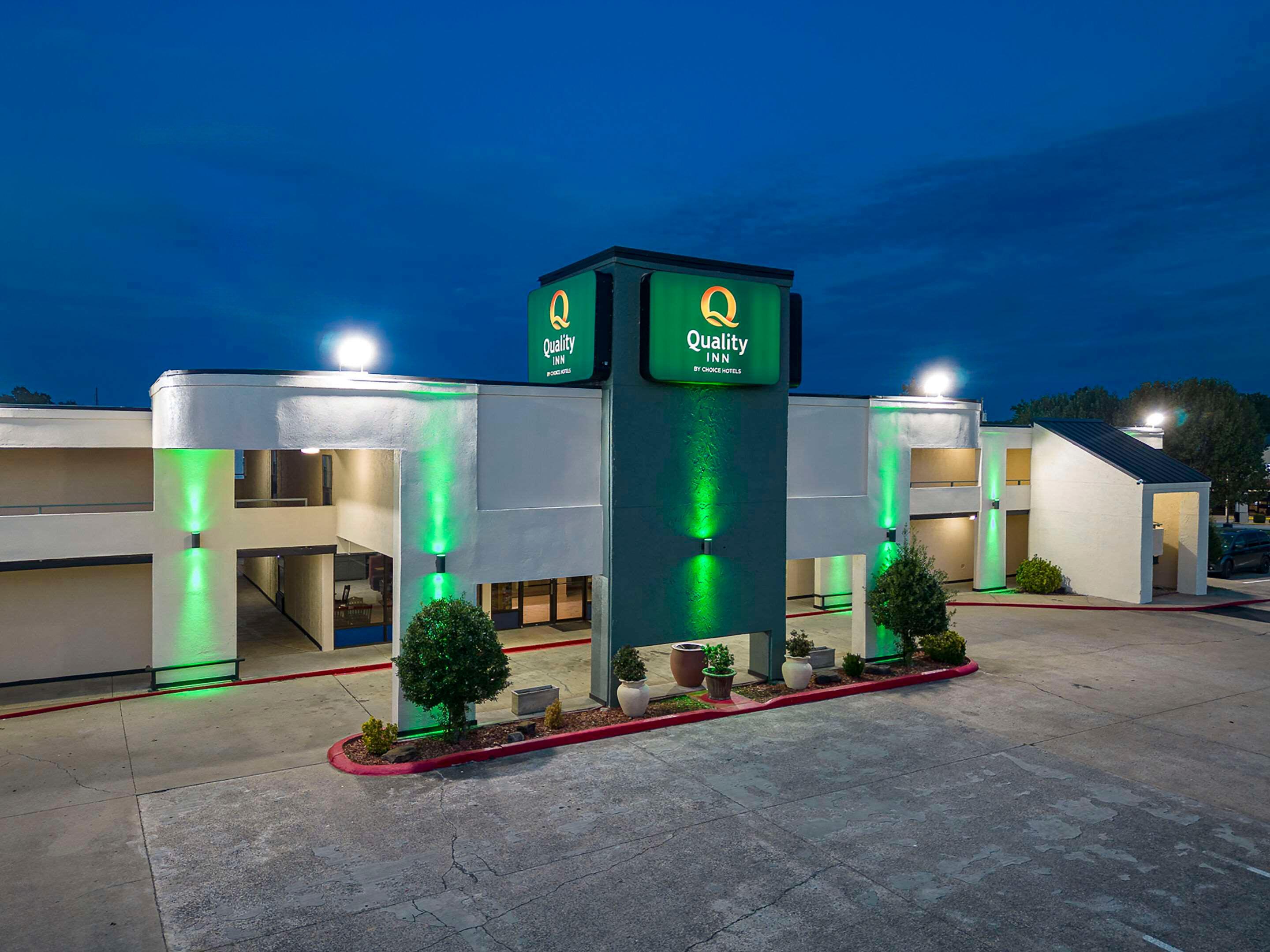 Vista Exterior Quality Inn
