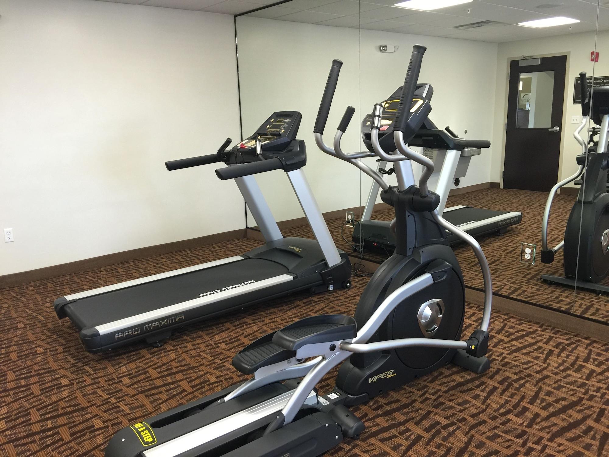 Gimnasio Sleep Inn & Suites Page at Lake Powell
