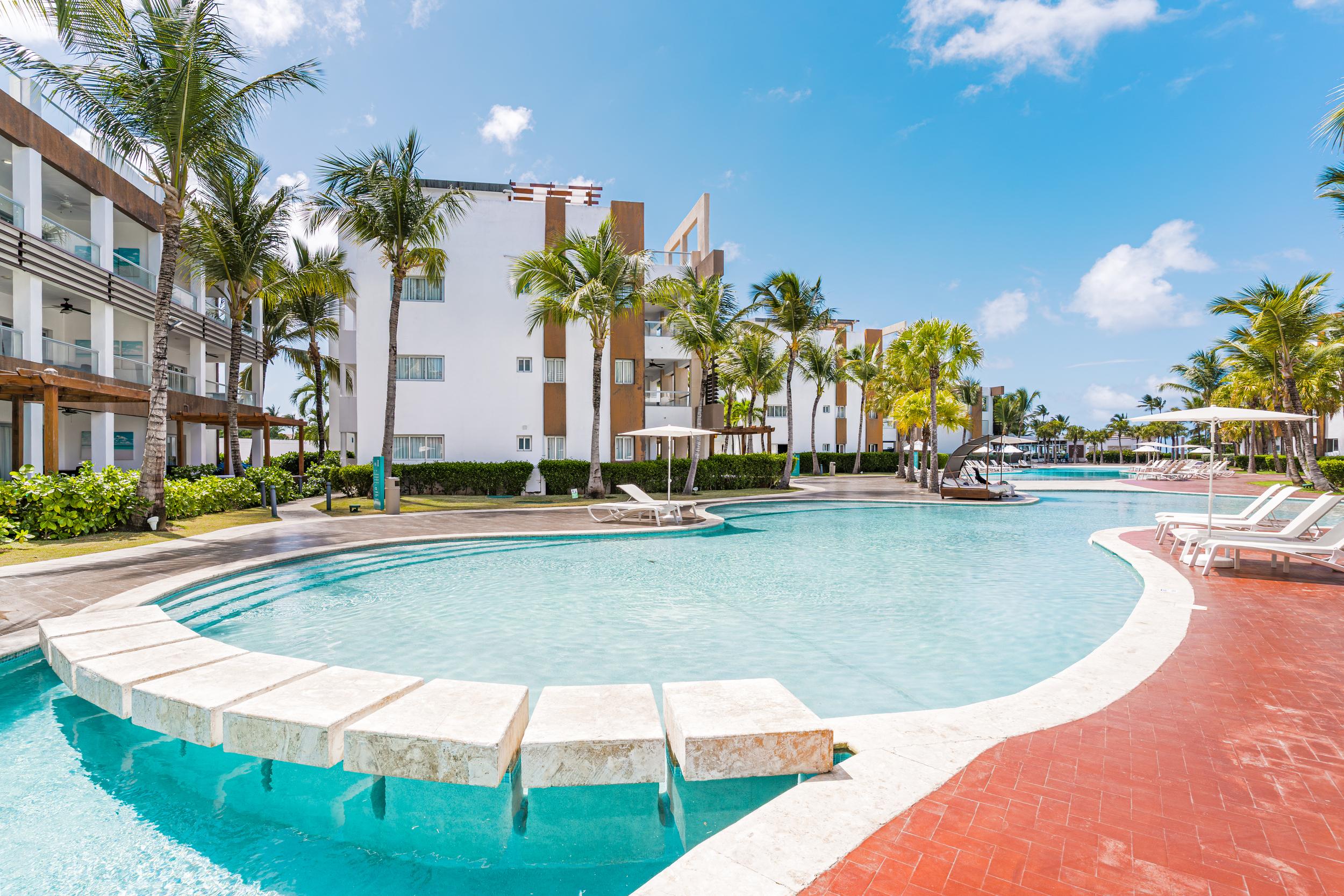 Vista Piscina Bakour Punta Cana Suites