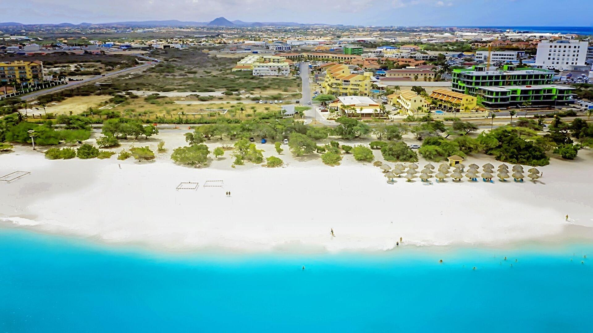 Playa Pearl Aruba Condos