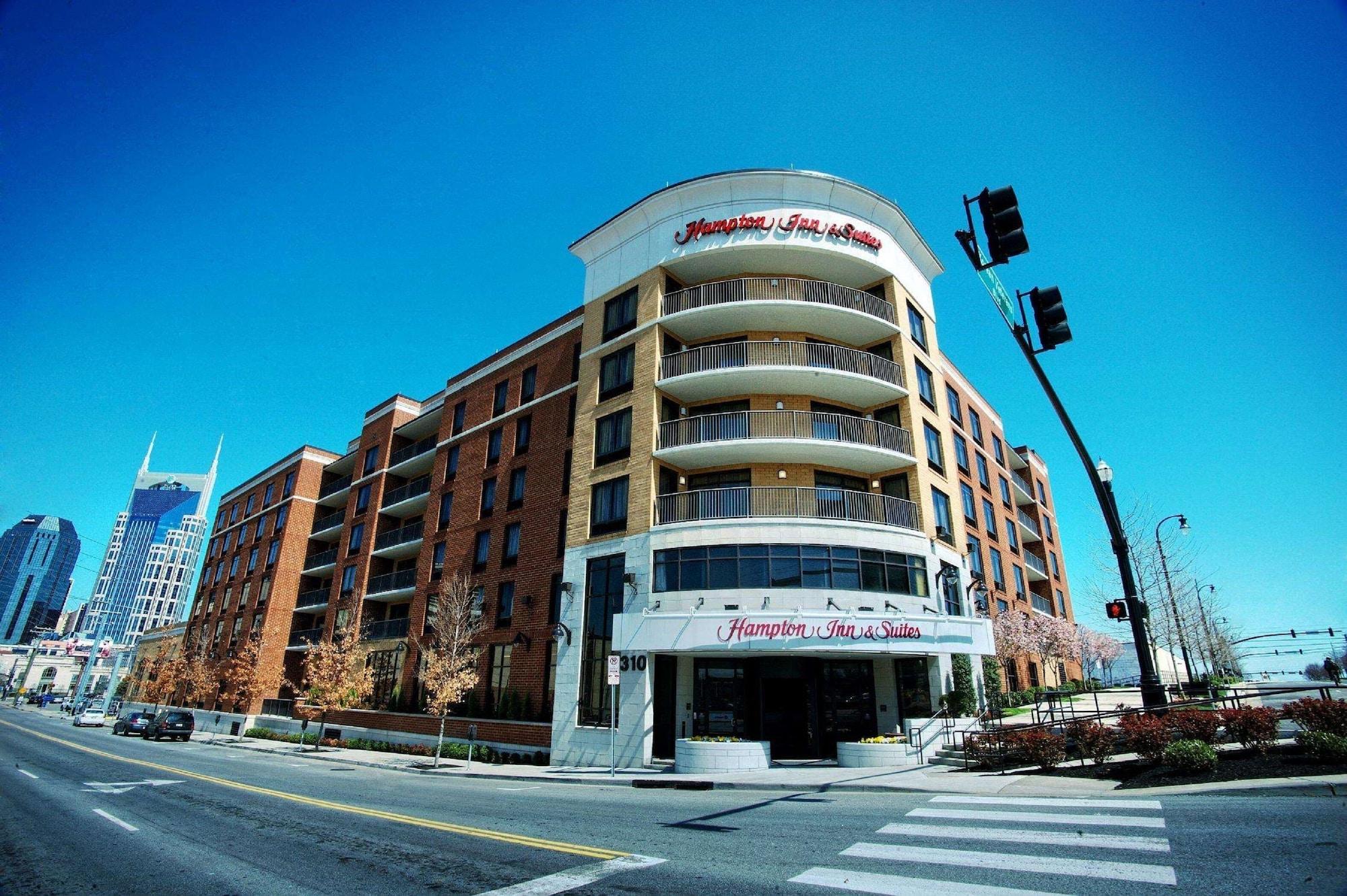 Vista Exterior Hampton Inn & Suites Nashville Downtown