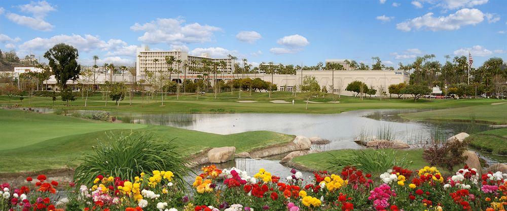 Campo de Golf Town and Country Resort & Convention Center