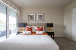 Arriendo temporal - Chigwell 1BR + Study Escape