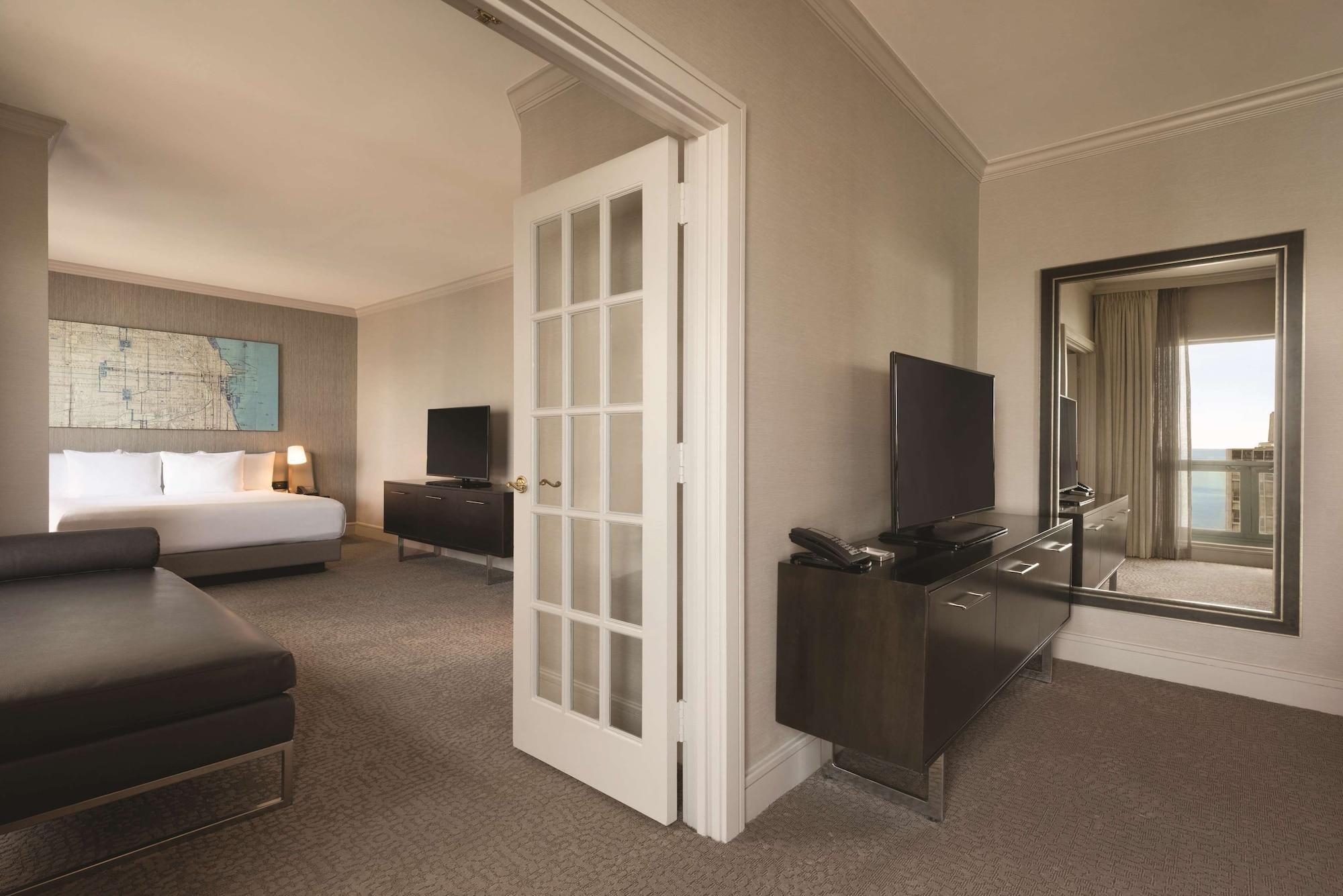 Habitación Hilton Chicago/Magnificent Mile Suites